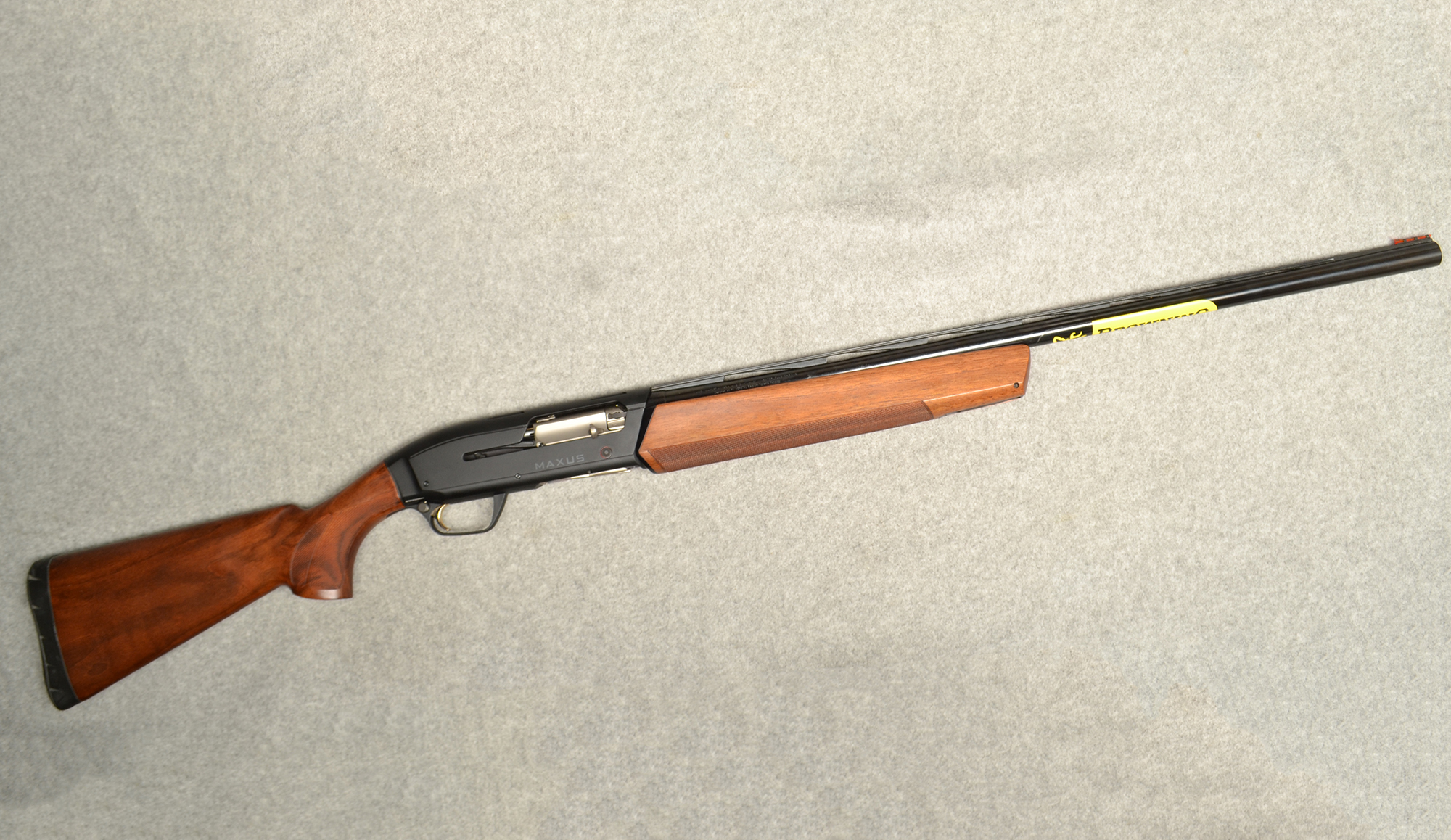 Browning ~ Maxus ~ 12 Gauge - Browning
