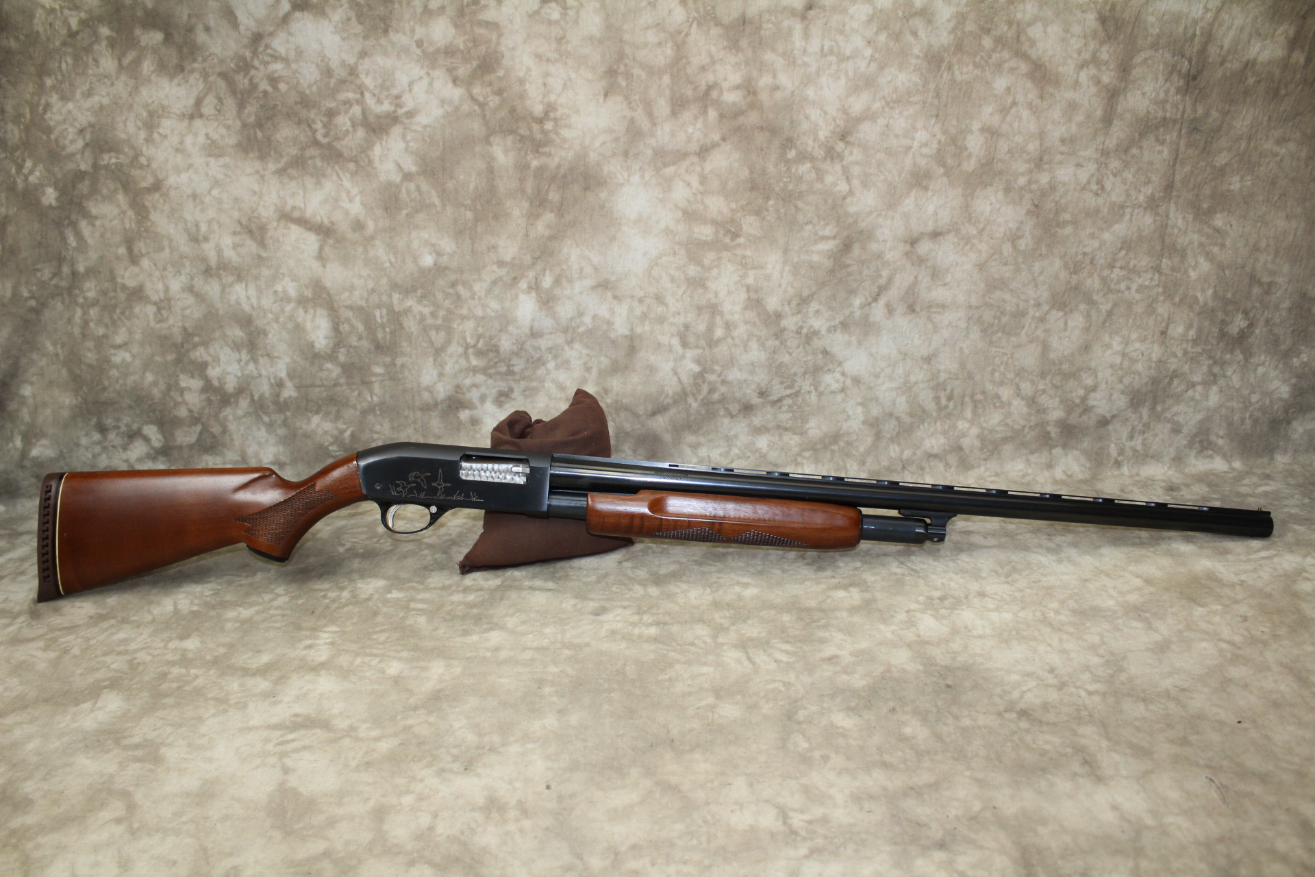 Image of High Standard~Flite King Deluxe~12 gauge