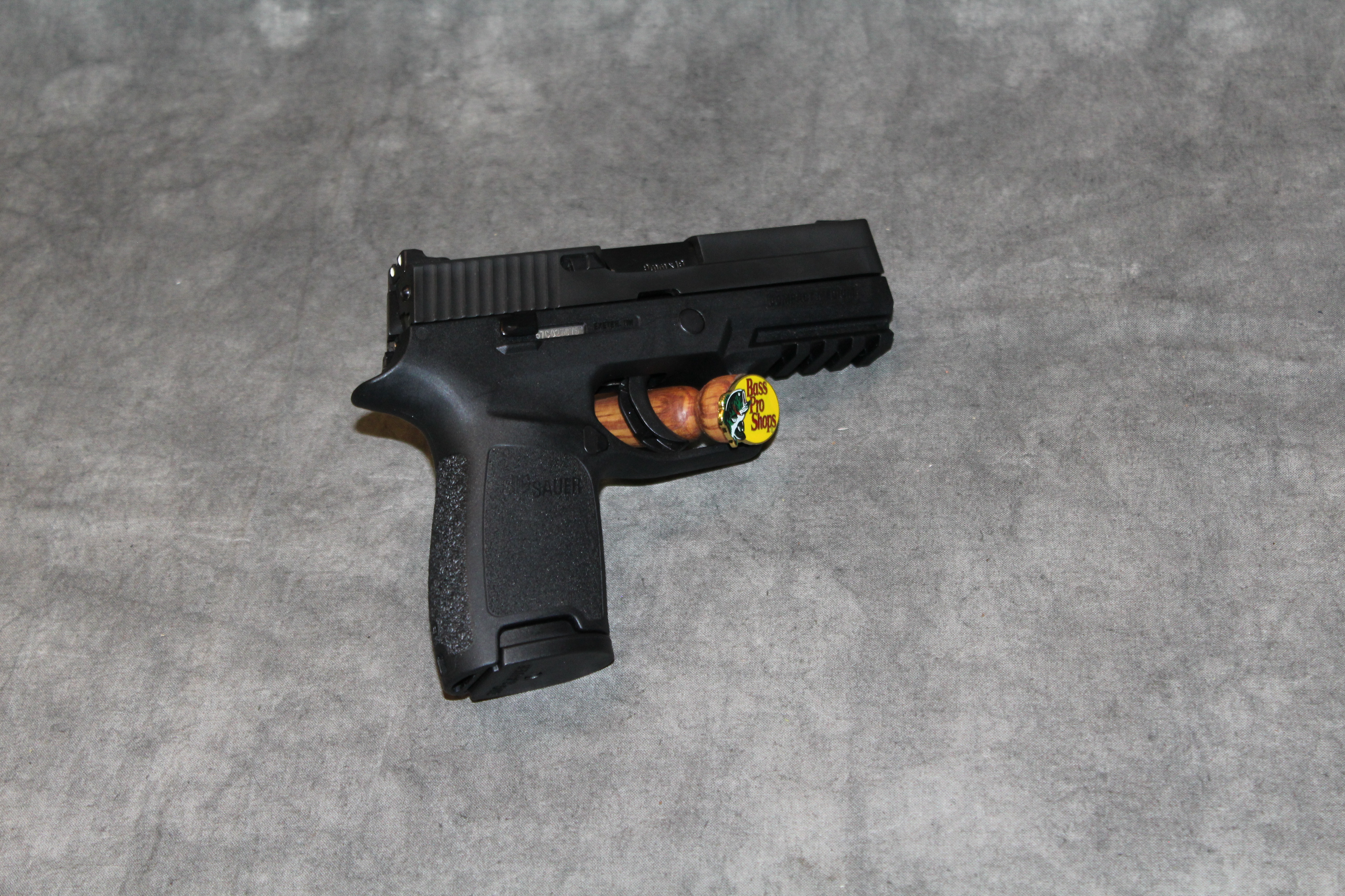 SIG Sauer ~ P250 ~ 9mm - Sig Sauer
