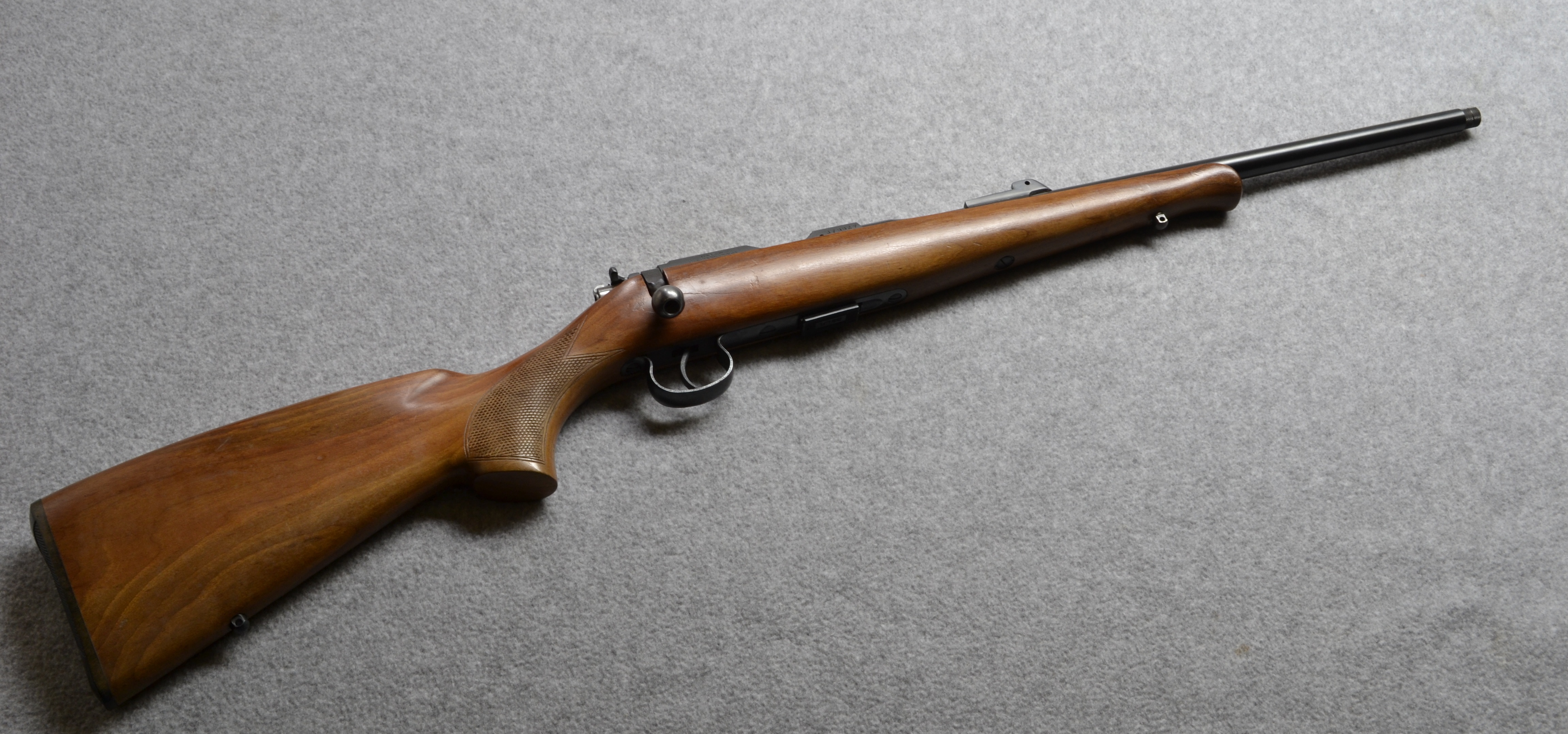 Brno~2-E~.22 LR. - 