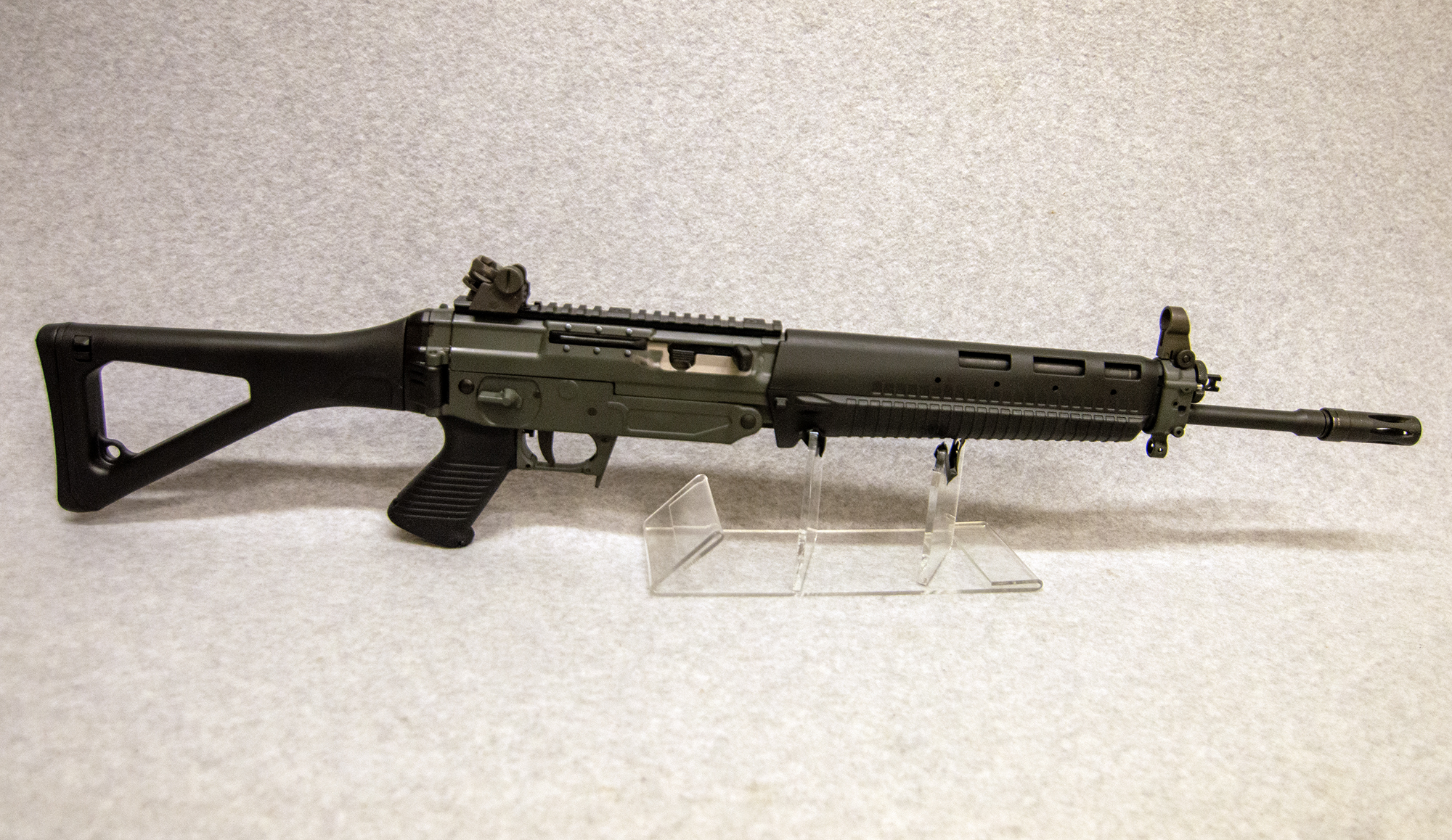 SIG Sauer ~ 551A1 ~ 5.56 - Sig Sauer