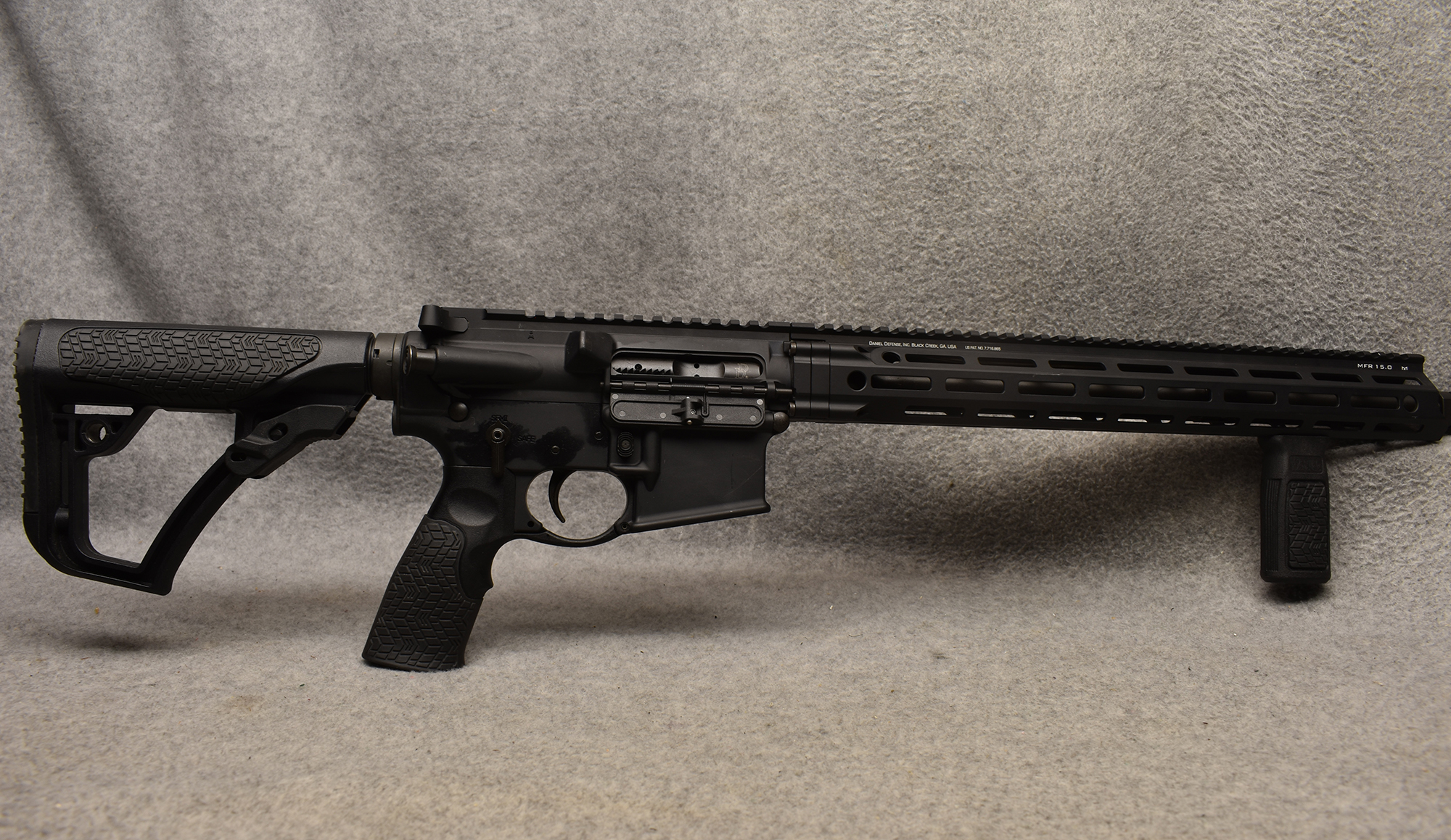 Image of Daniel Defense ~ Model DOM4 ~ 5.56 NATO