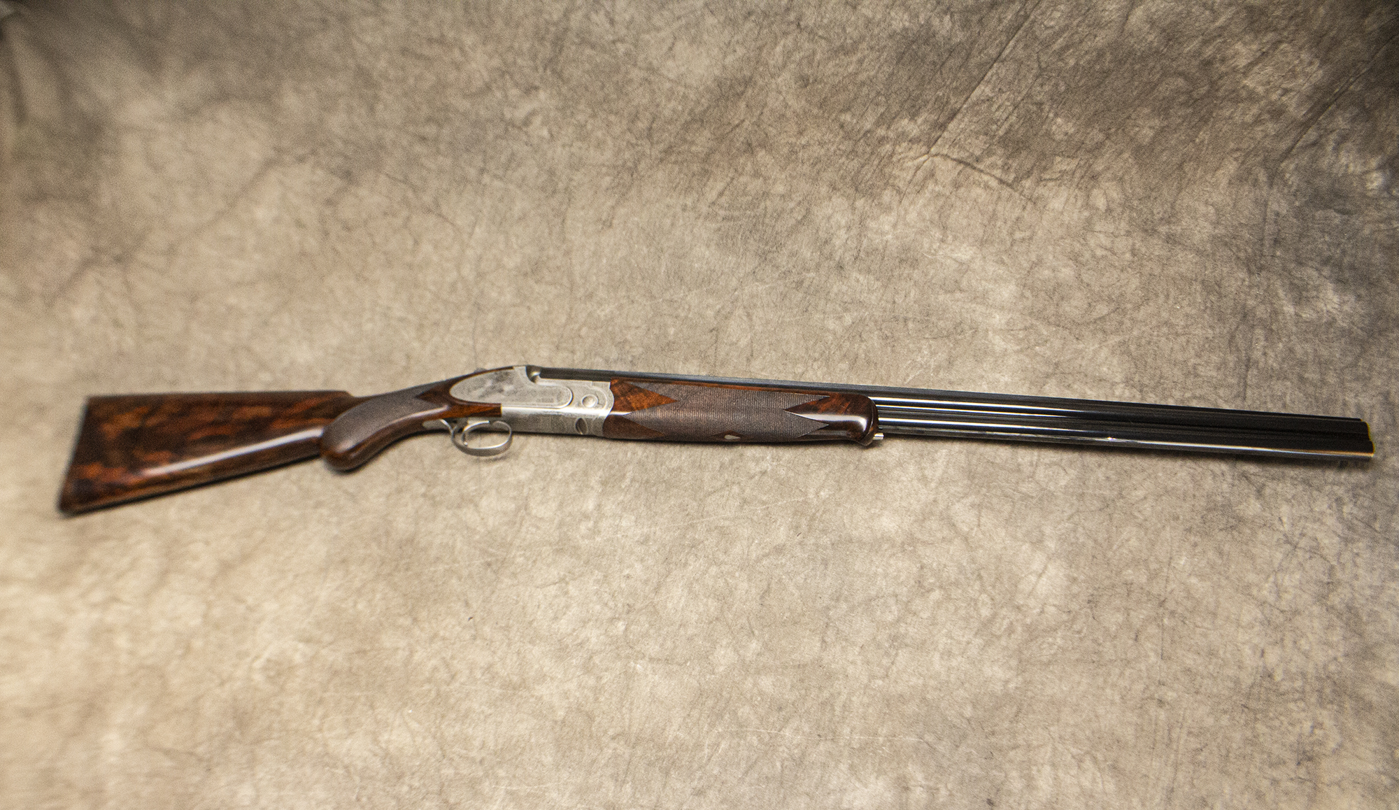 Caesar Guerini ~ Magnus ~ 12 Gauge - Caesar Guerini
