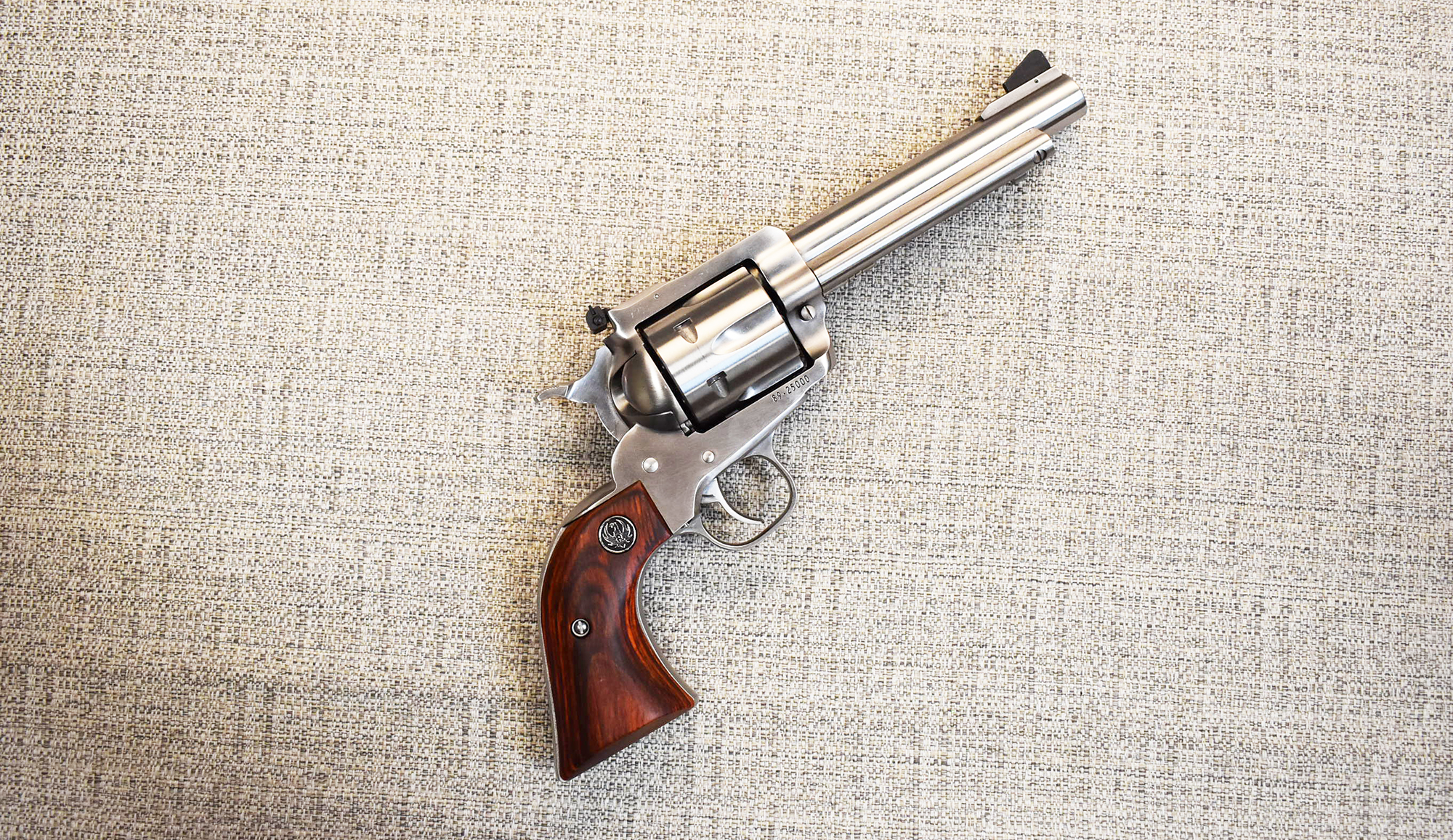 Ruger~New Model Super Blackhawk ~.44 Magnum - Ruger