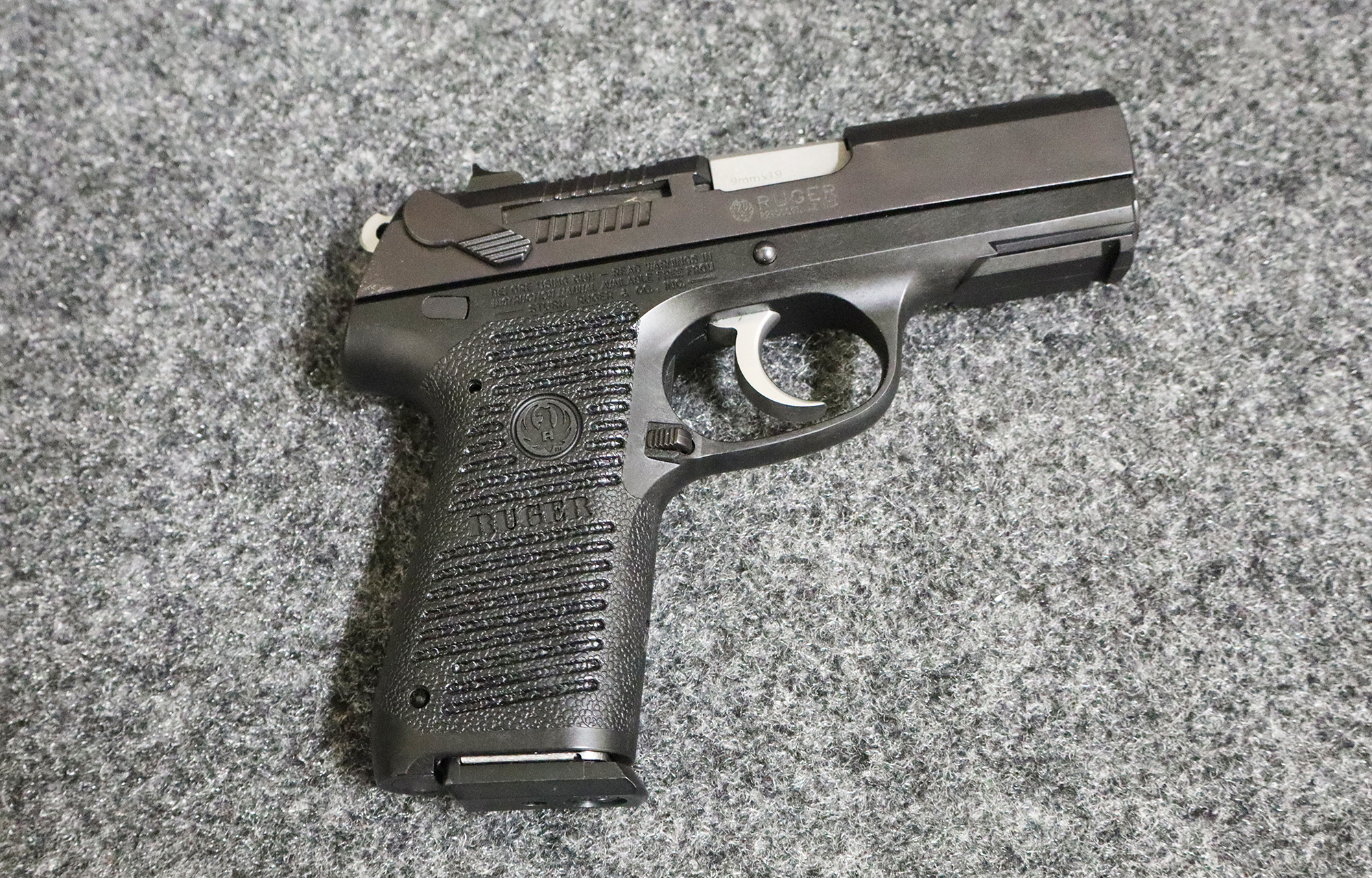 Image of Ruger ~ Model P95 ~ 9mm Luger