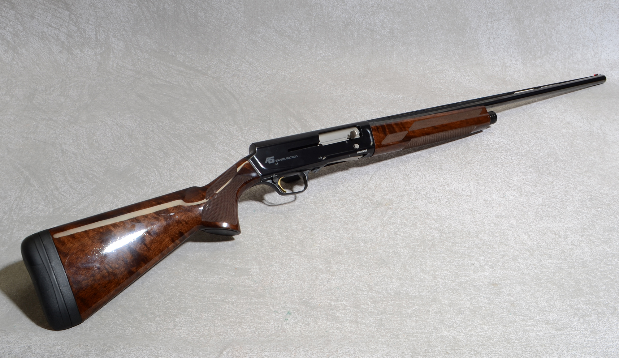 Browning Sweet Sixteen Shotgun, 16 gauge, 27 inch Barrel - Browning