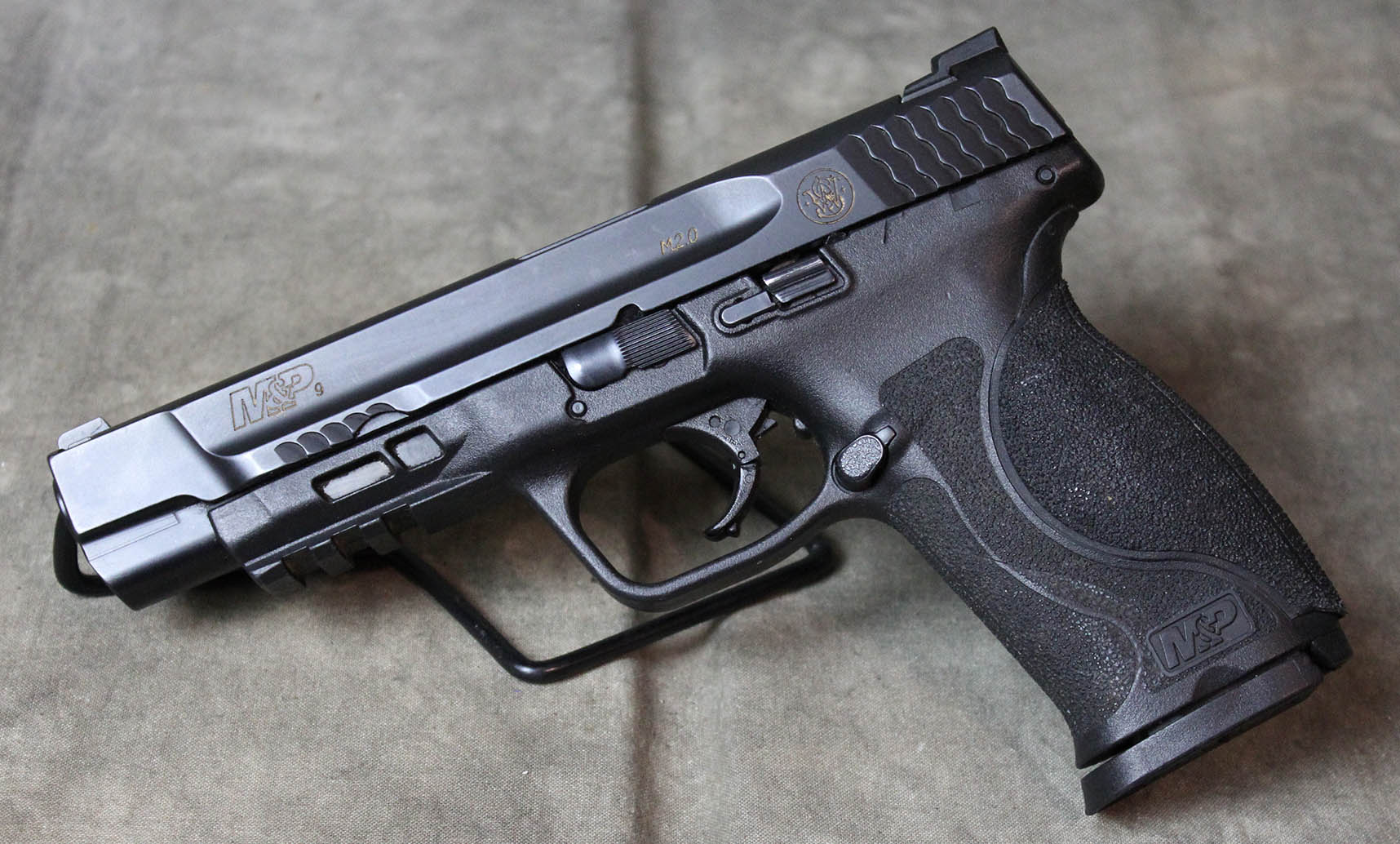 Smith &Wesson ~ M&ampP 9 M2.0 ~ 9mm - Smith & Wesson