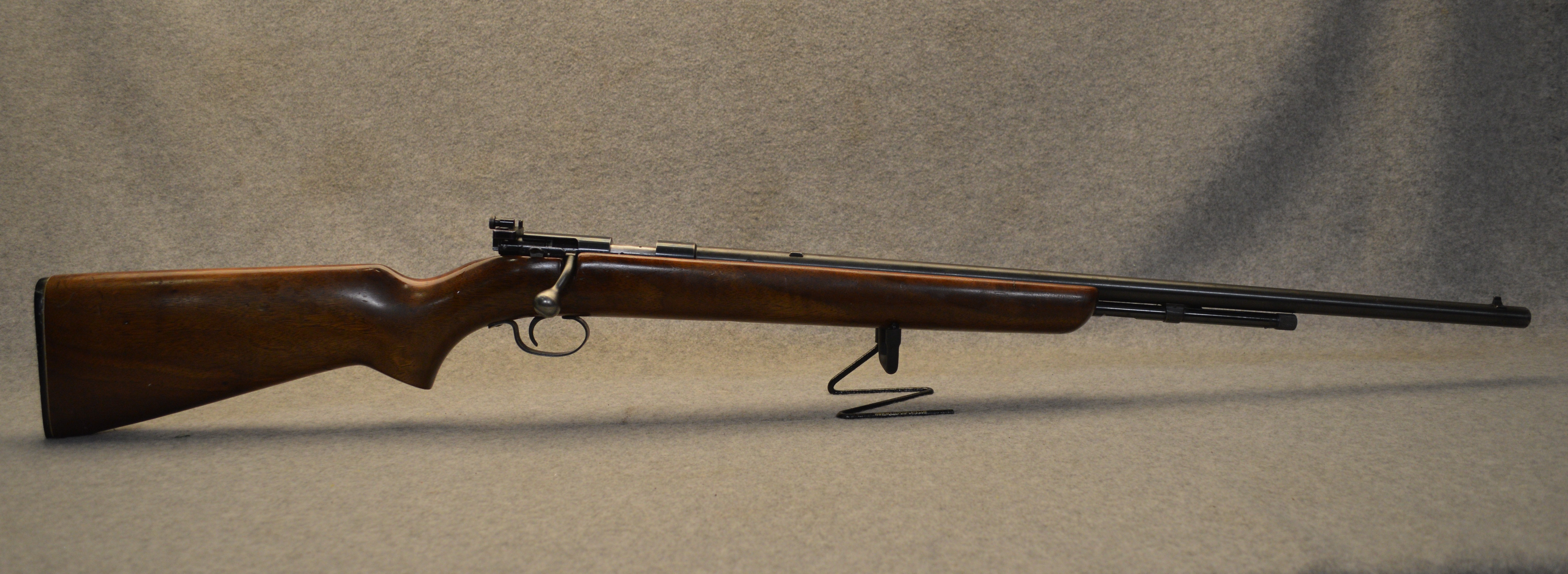 Winchester ~ model 72A ~ .22 Long rifle - Winchester