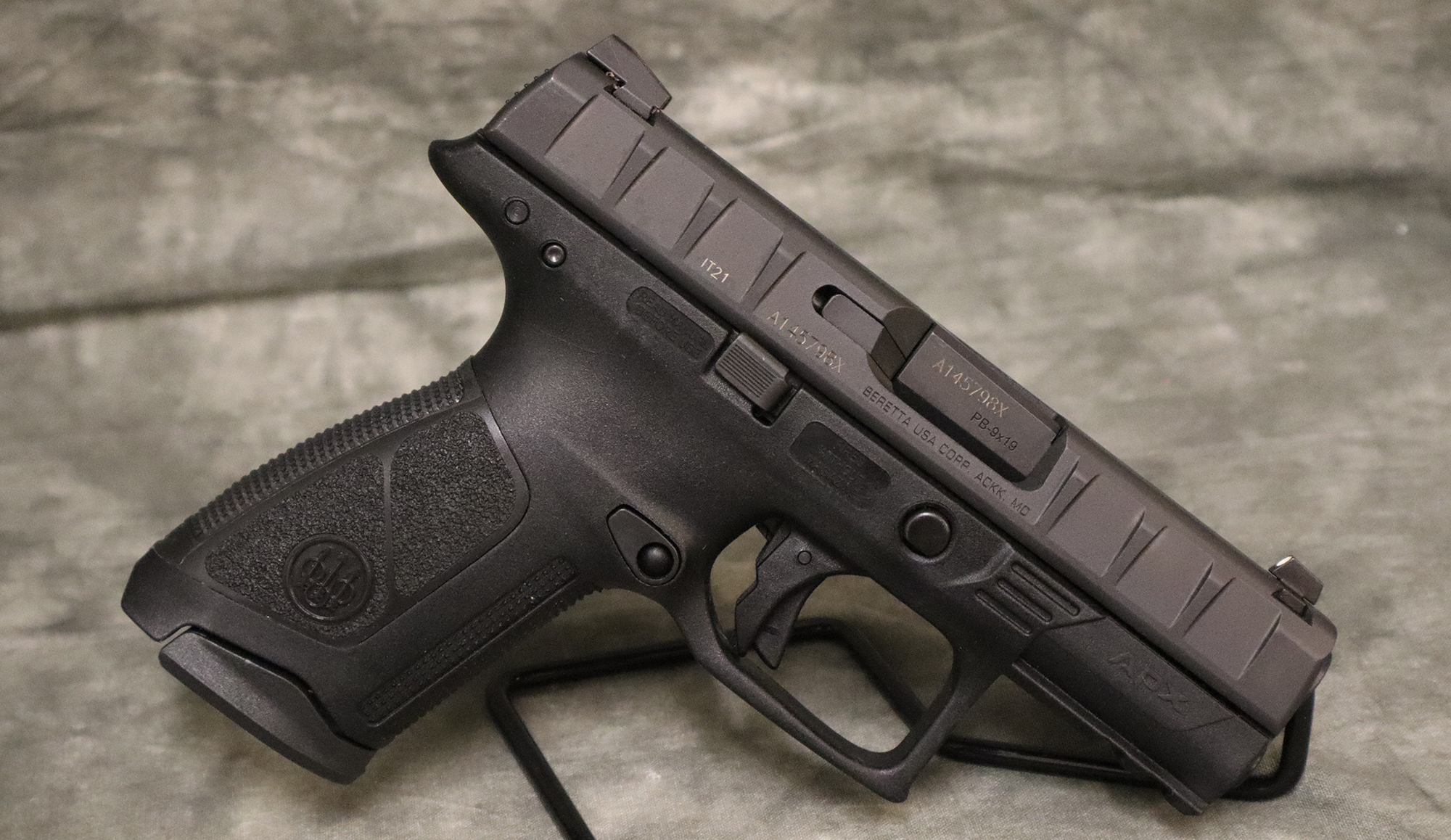 Beretta~APX~9mm - Beretta