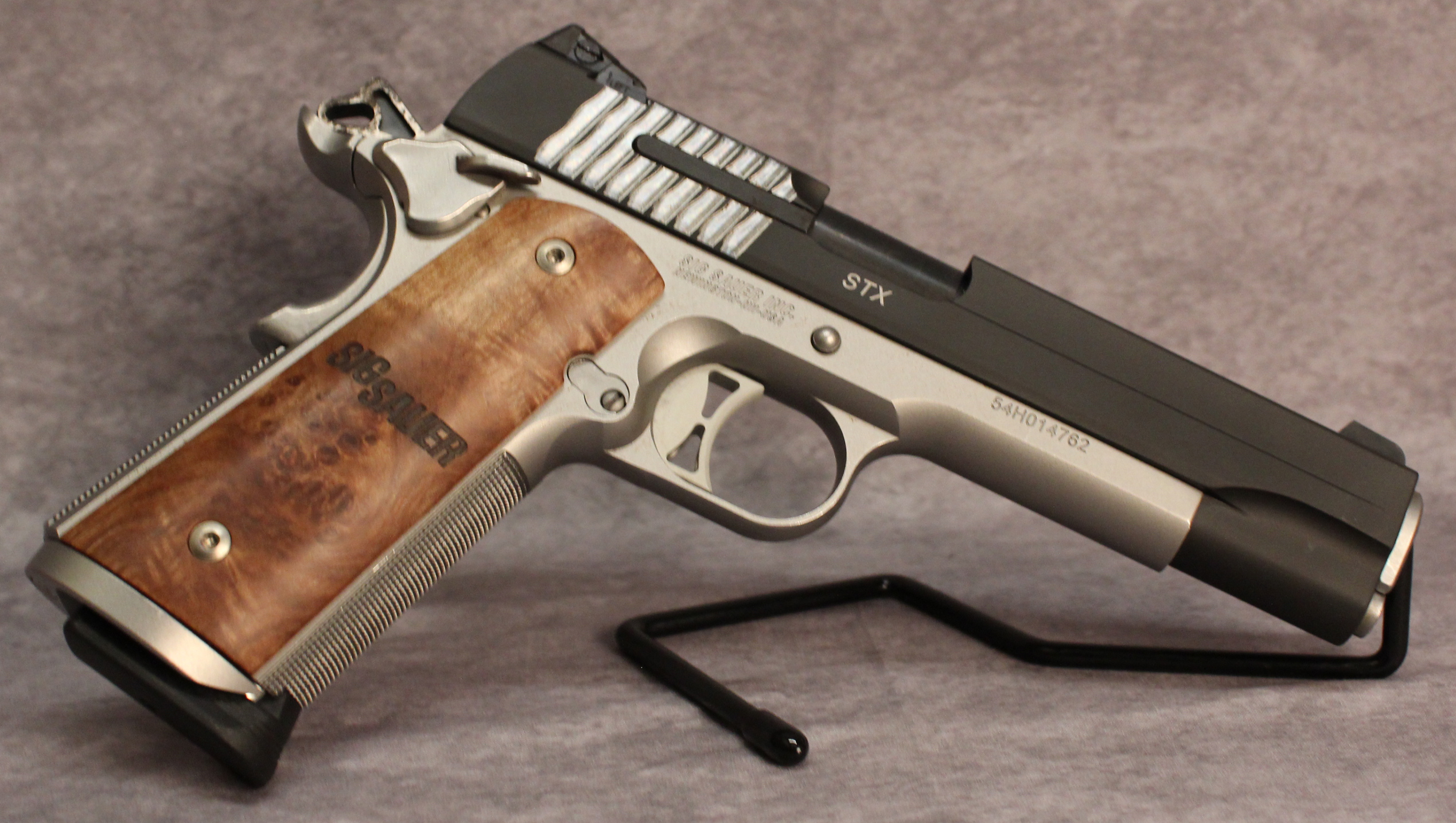 Sig Sauer ~ STX 1911 ~ .45 Auto - Sig Sauer