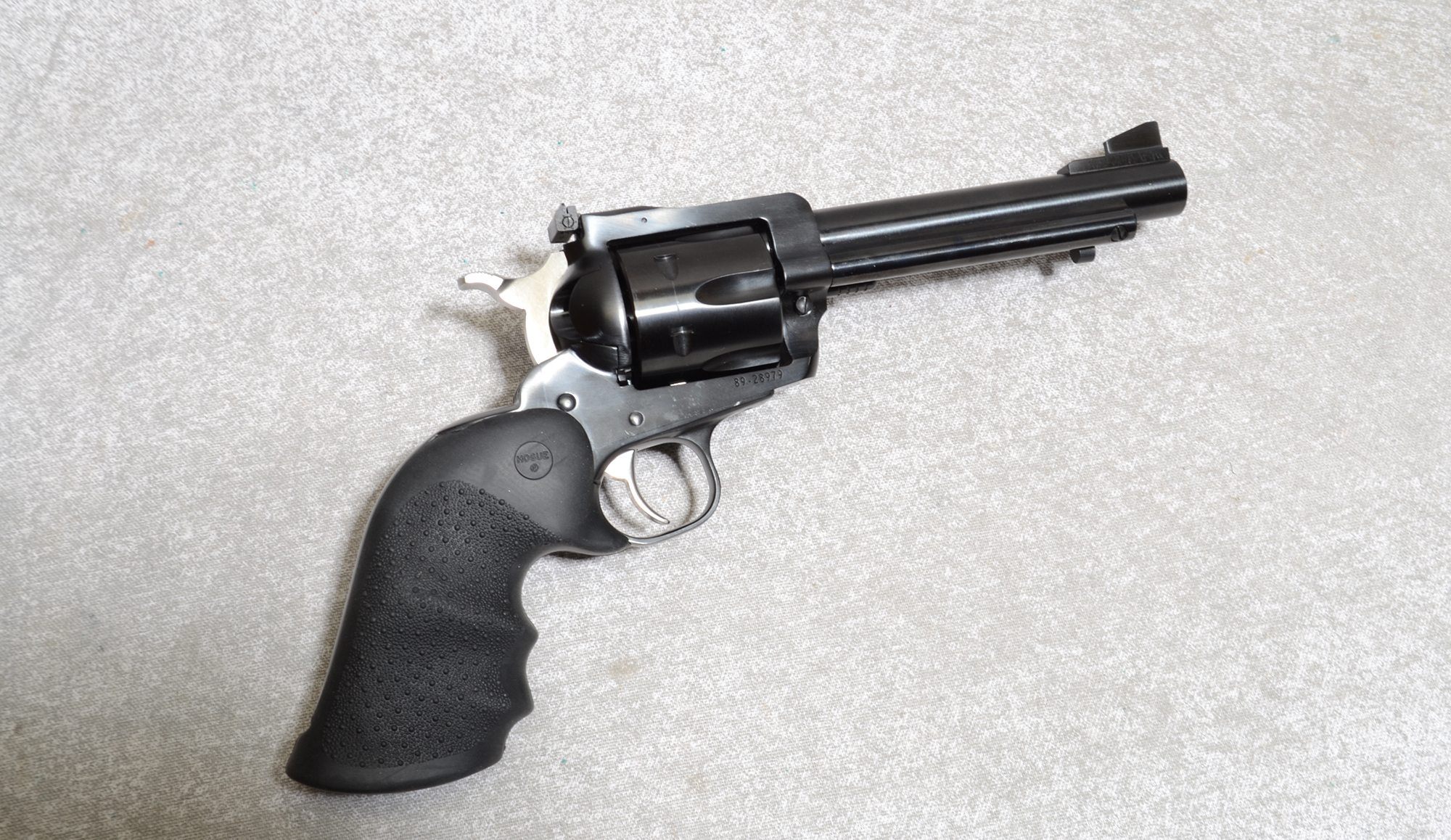 Image of "Ruger New Model Super Blackhawk, 5 1/2"" Barrel Revolver"