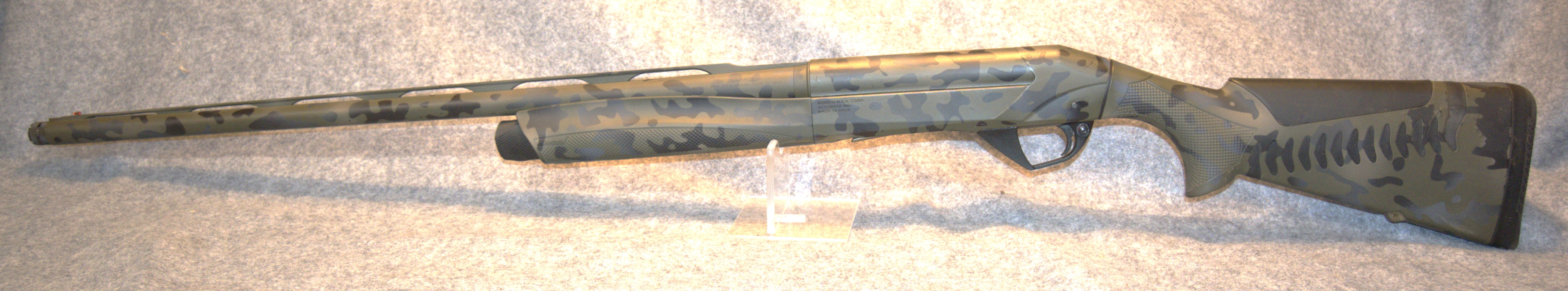 Benelli ~ Super Black Eagle 3 ~ 12 Gauge - Benelli