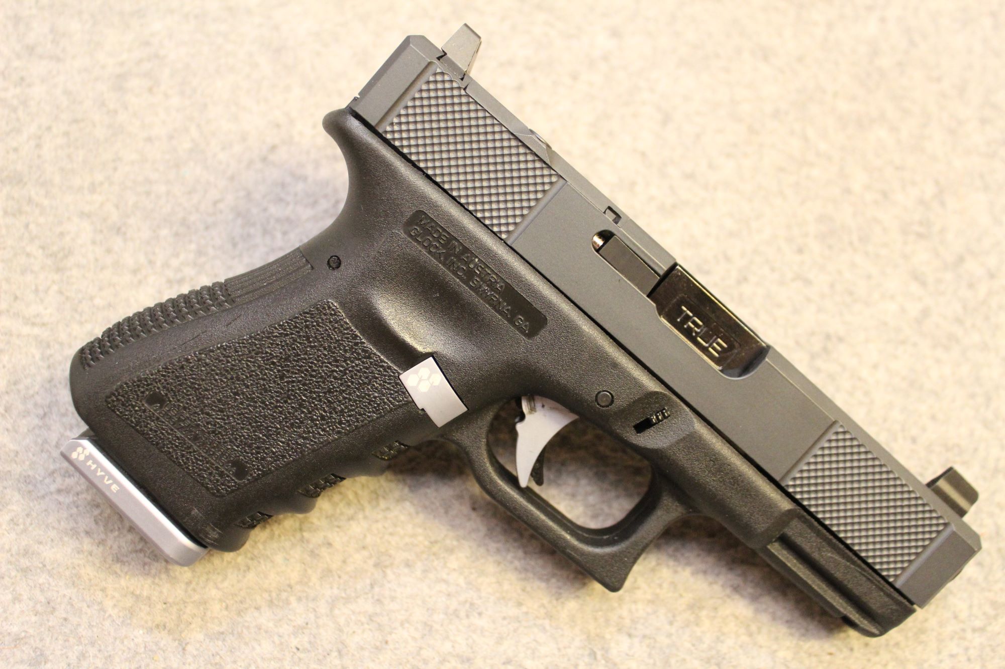 Glock ~ 19 ~ 9mm Luger - Glock