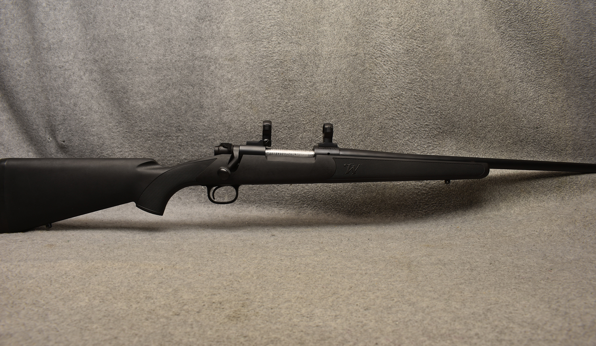 Winchester ~ Model 70 ~ 7mm Remington Magnum - Winchester