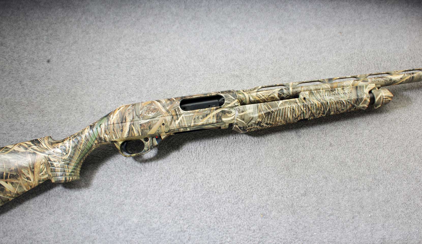 Benelli ~ Nova with MAX-5 Camo ~ 12 Gauge - Benelli