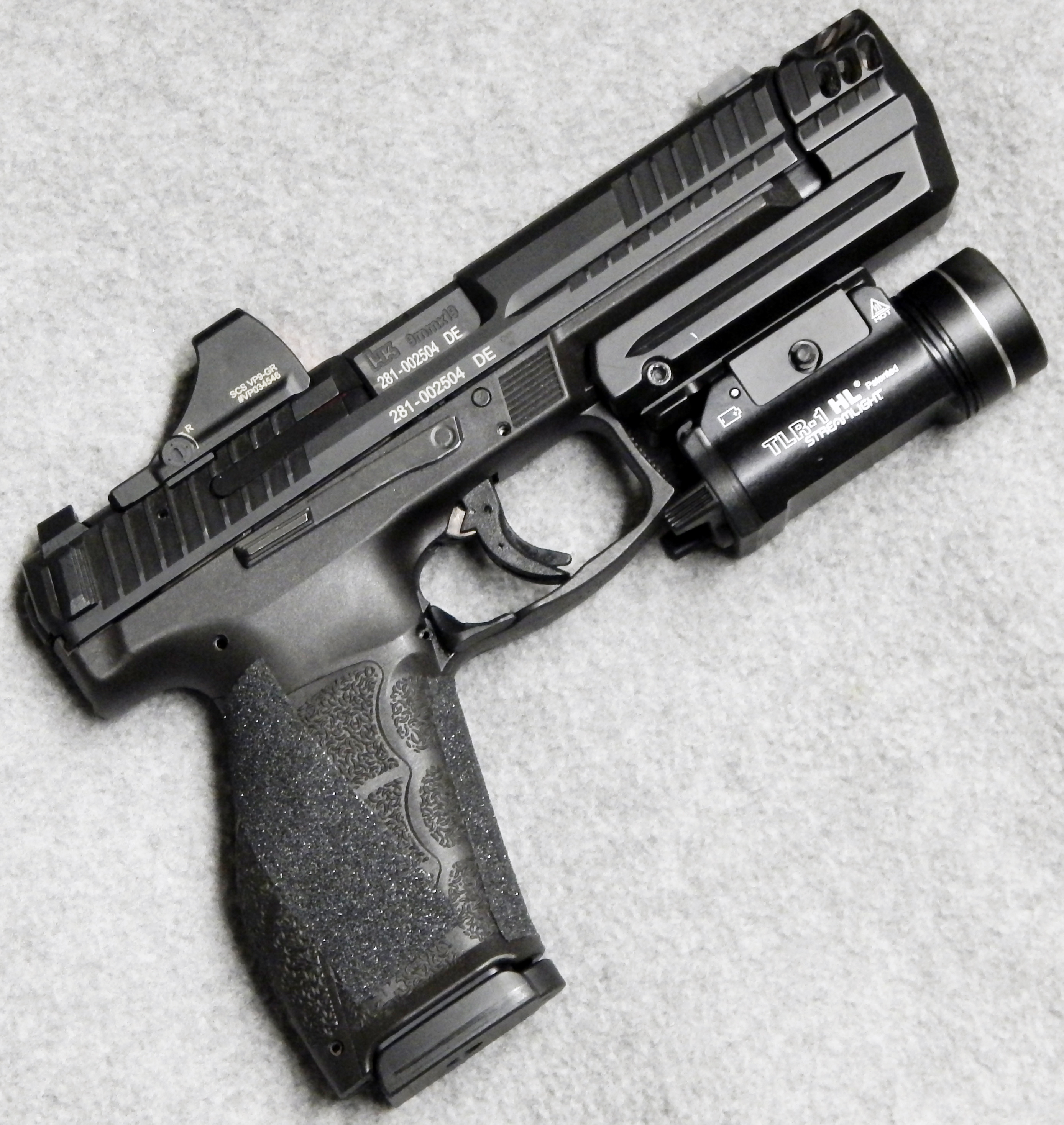 Heckler &Koch ~ VP9F OR ~ 9 mm Luger. - Heckler and Koch