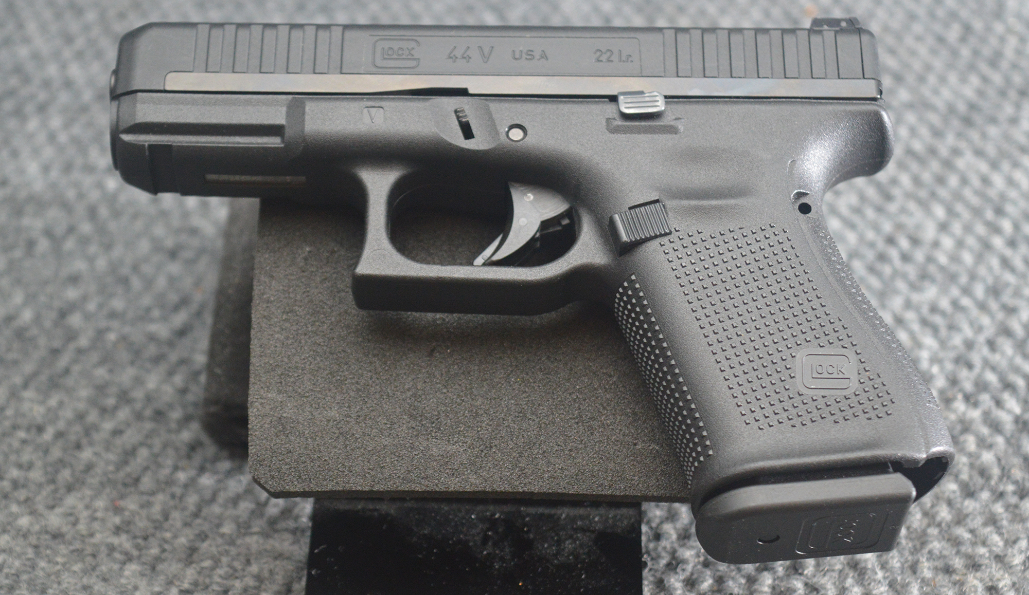 Glock ~ 44V ~ .22 Long Rifle - Glock