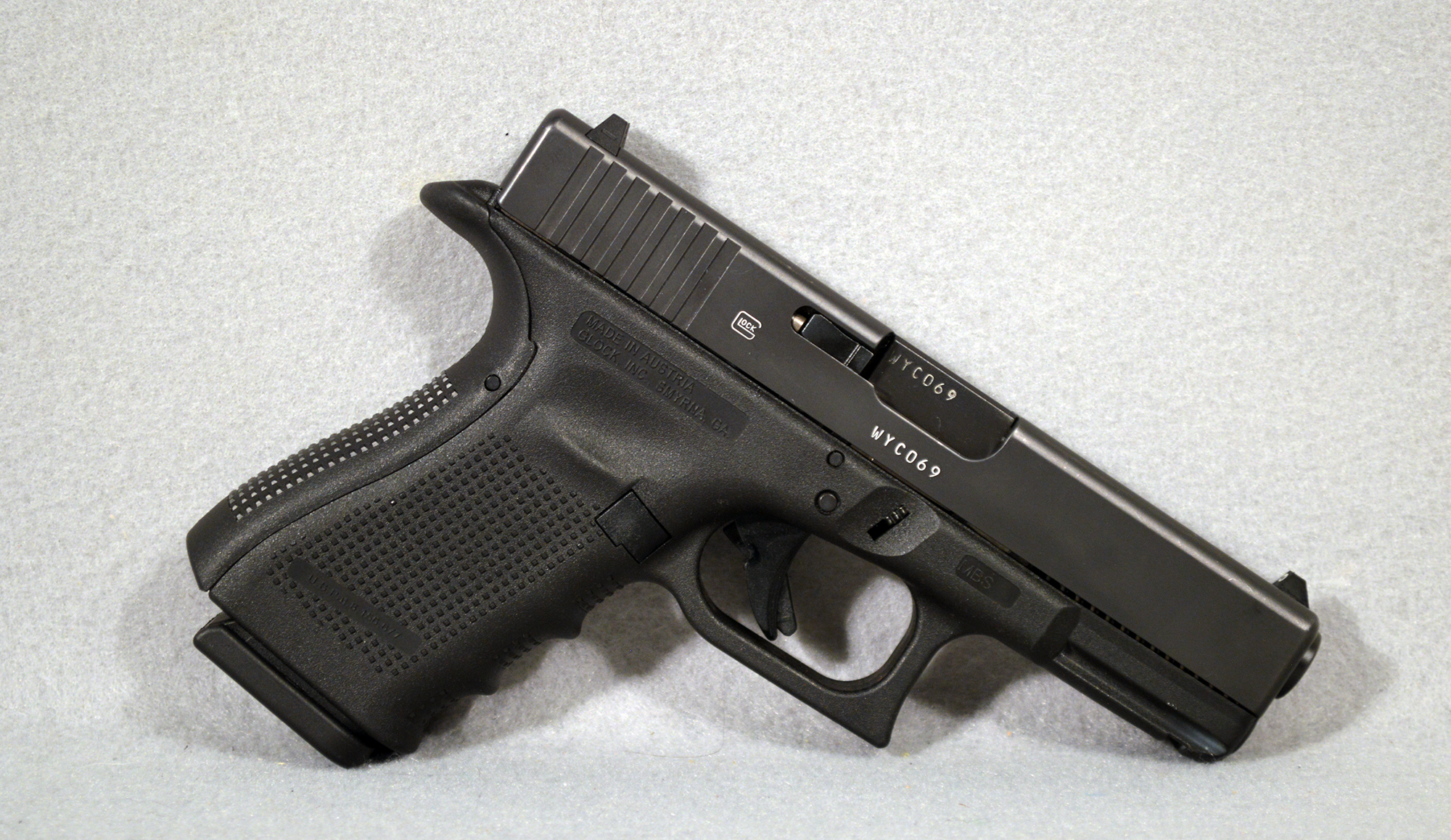 Glock ~ 23 Gen 4 ~ .40 S&ampW - Glock
