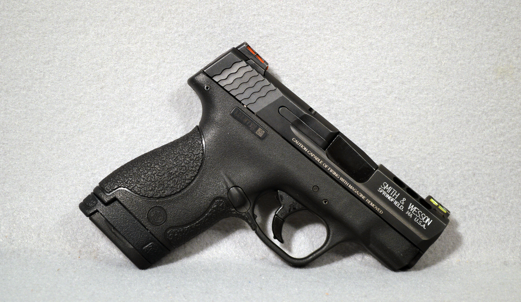 Smith &Wesson ~ M&ampP 40 Shield ~ .40 S&ampW - Smith & Wesson