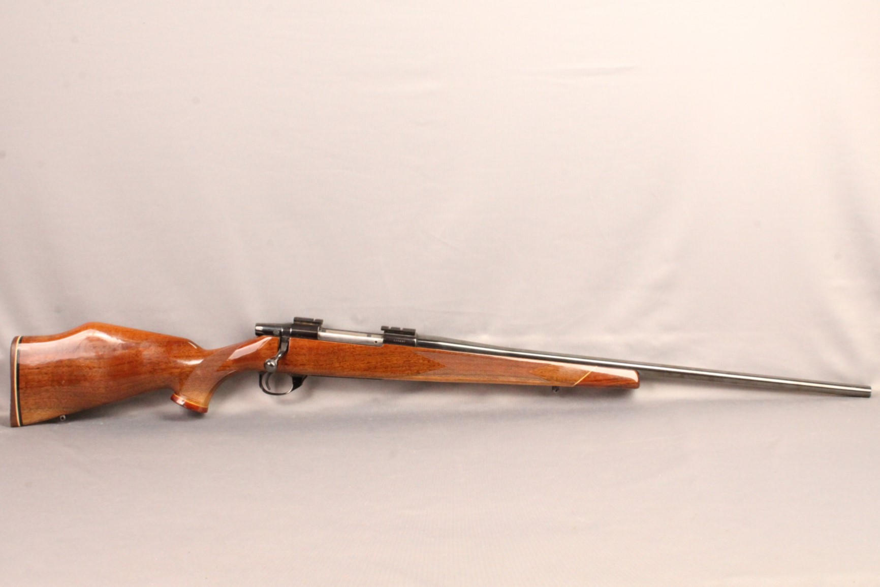 Image of Weatherby~Vanguard~270 WIN