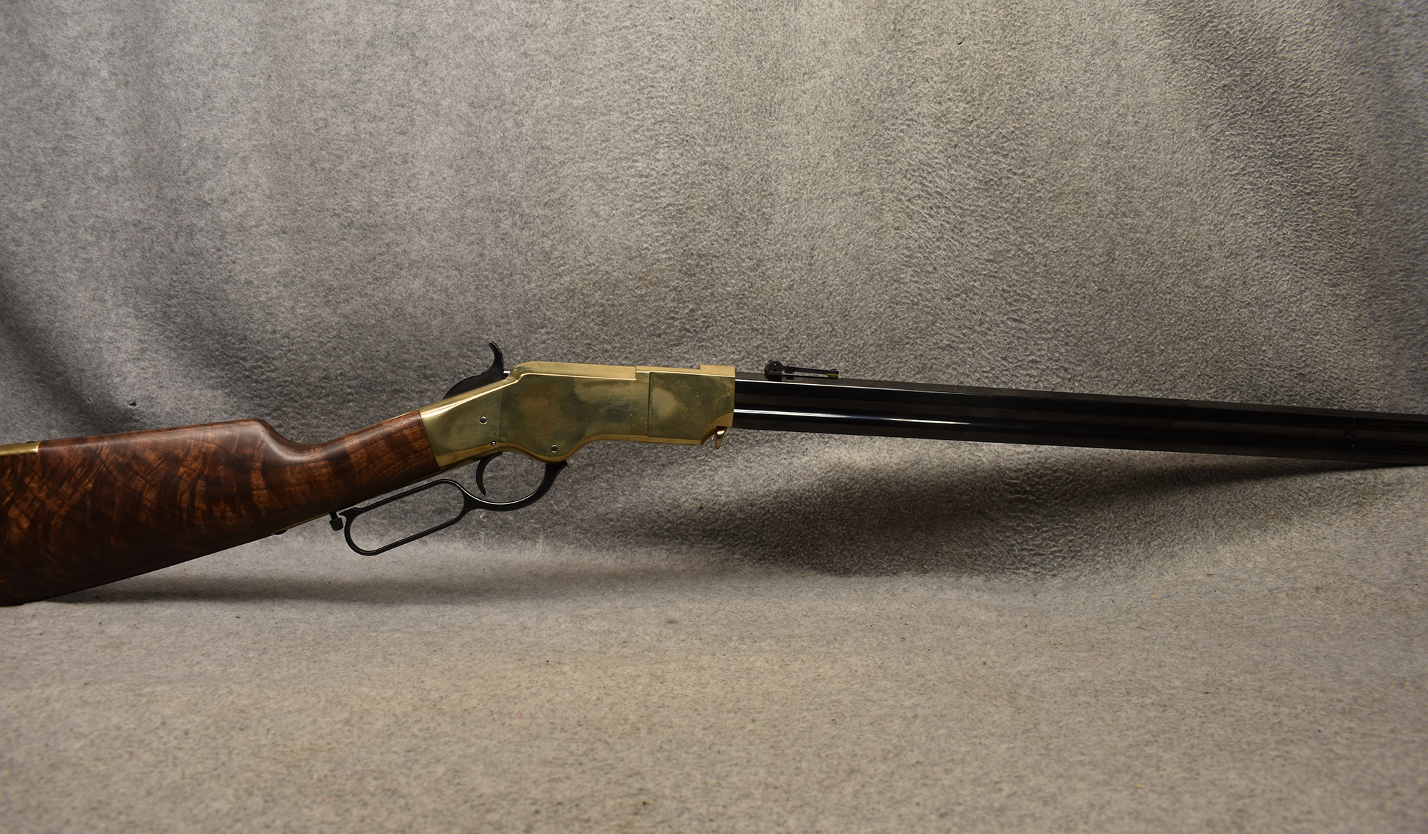 Henry Repeating ~ Model HO11C ~ .45 Colt