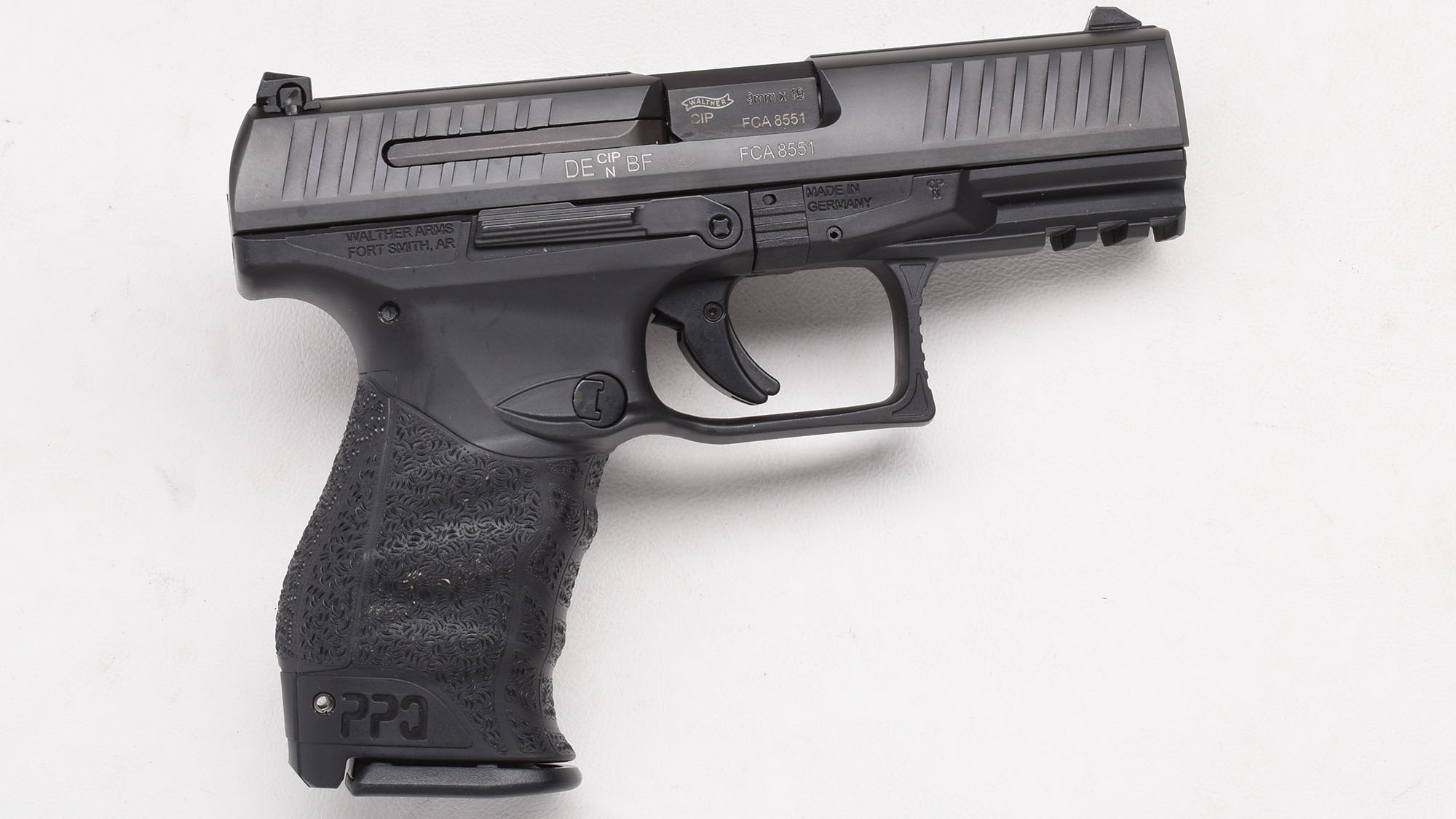 Walther ~ PPQ ~ 9mm Luger - Walther Arms