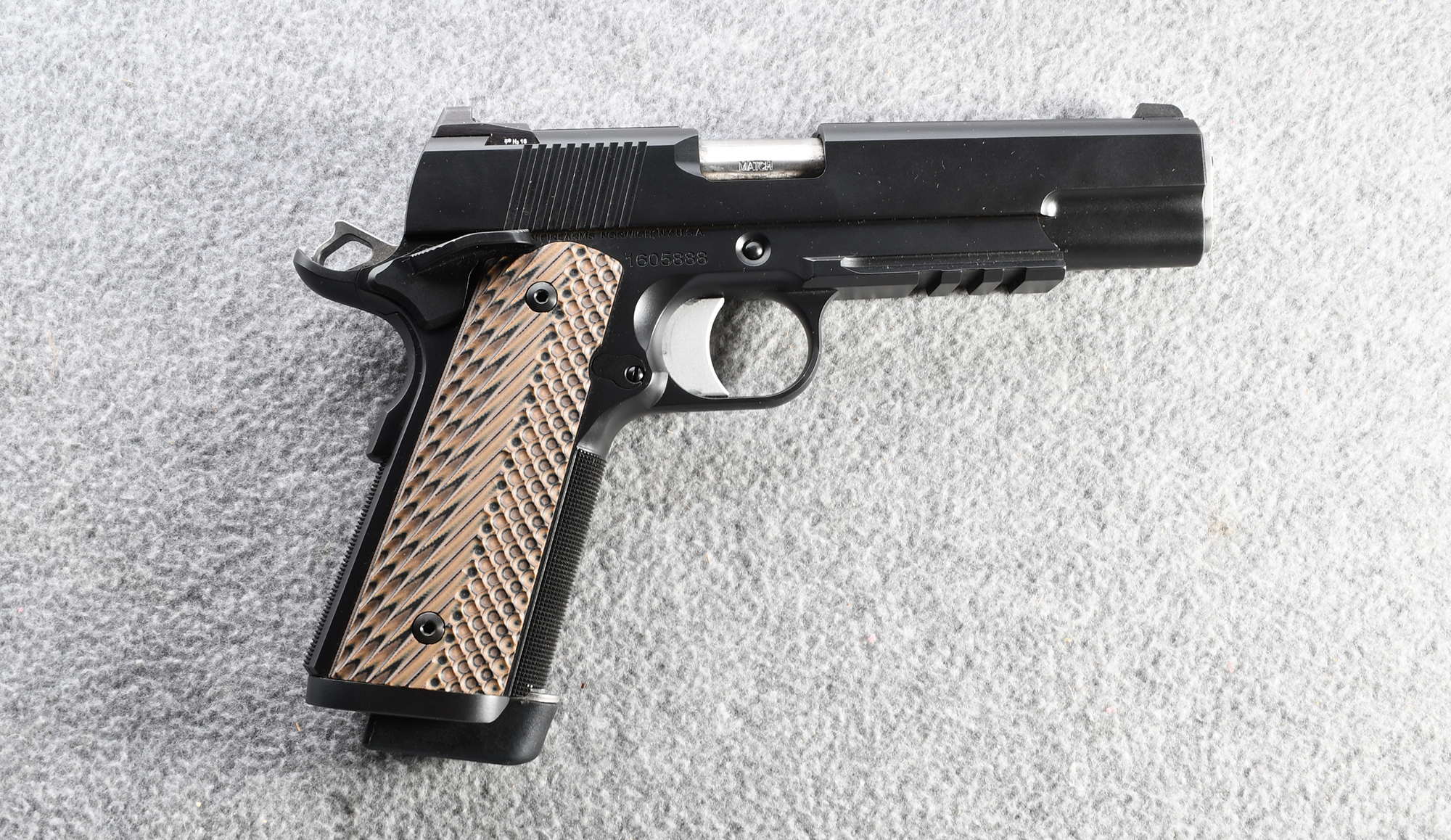 Image of Dan Wesson Firearms ~ Specialist ~ .45 ACP