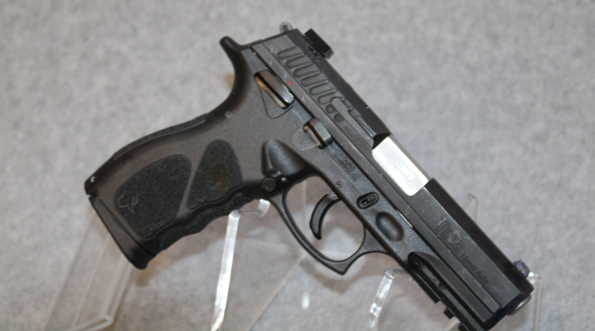 Image of Taurus Armas~Model TH 10~.10mm