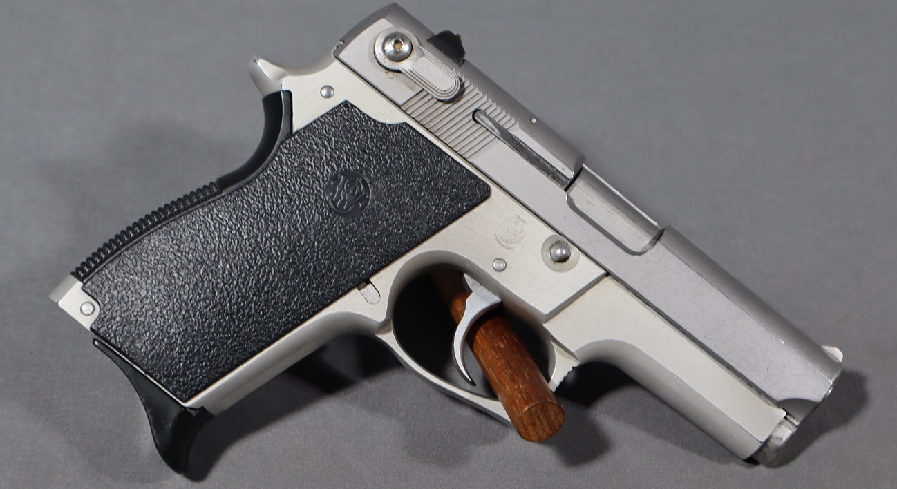 Image of Smith & Wesson~669~9mm Luger