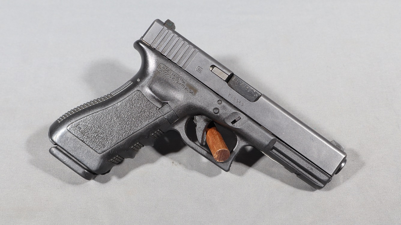 Glock~22~.40 S&ampW - Glock
