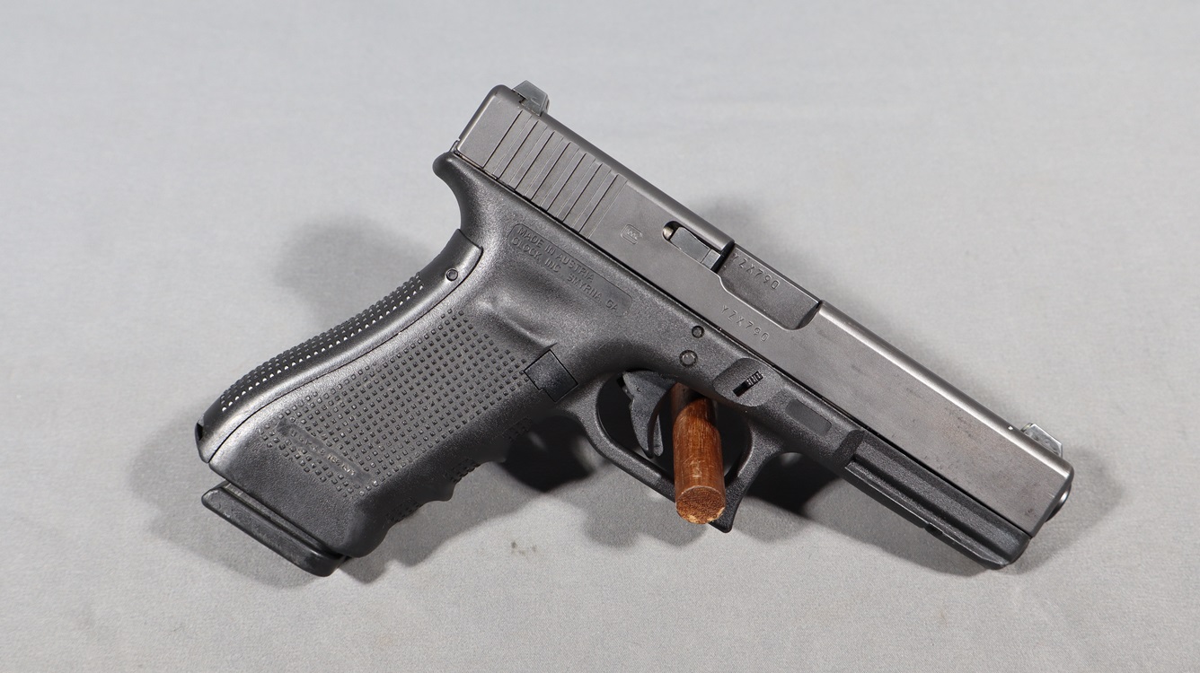 Glock~22 Gen 4~.40 S&ampW - Glock