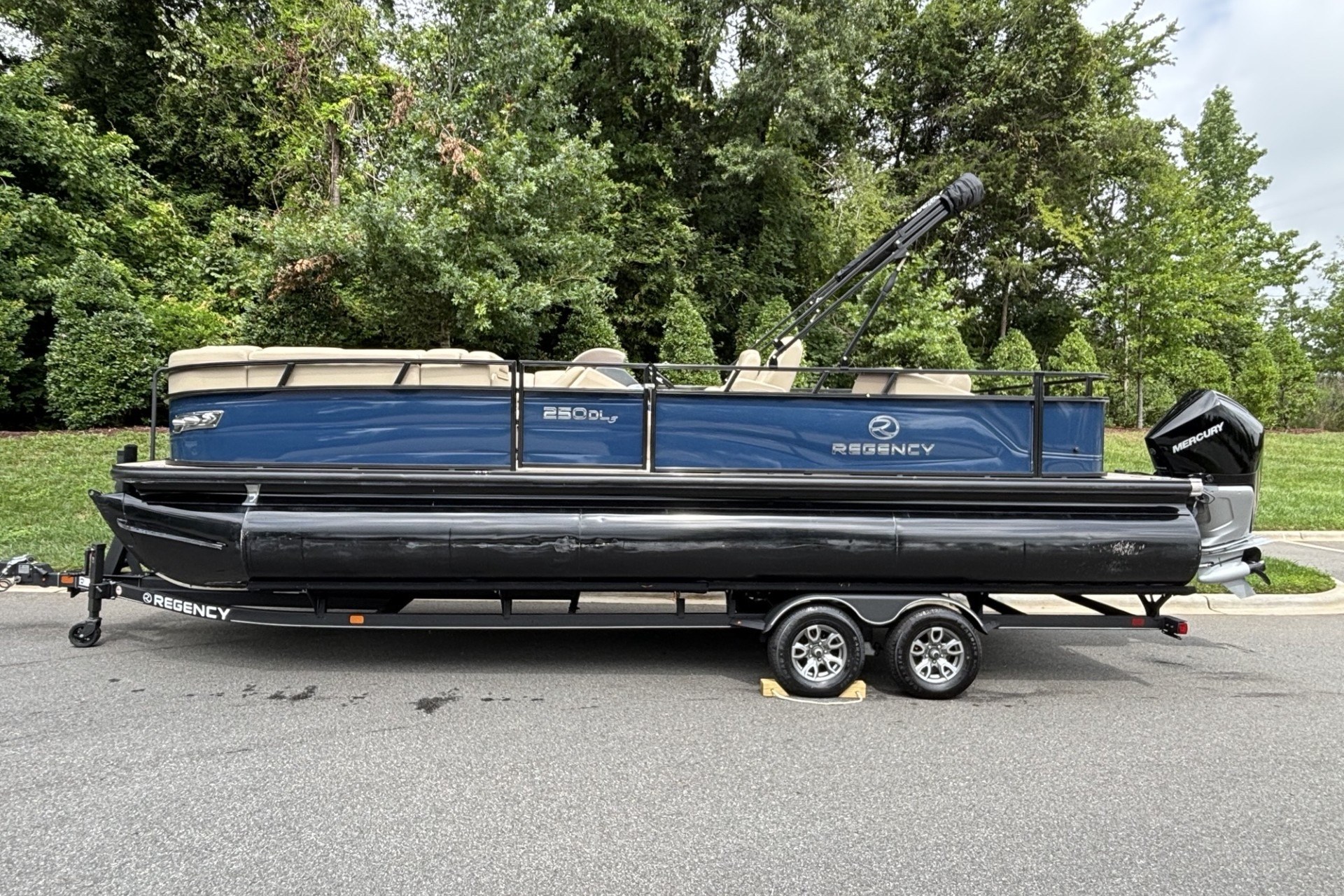Image of Pre-Owned 2025 Regency 250DL3