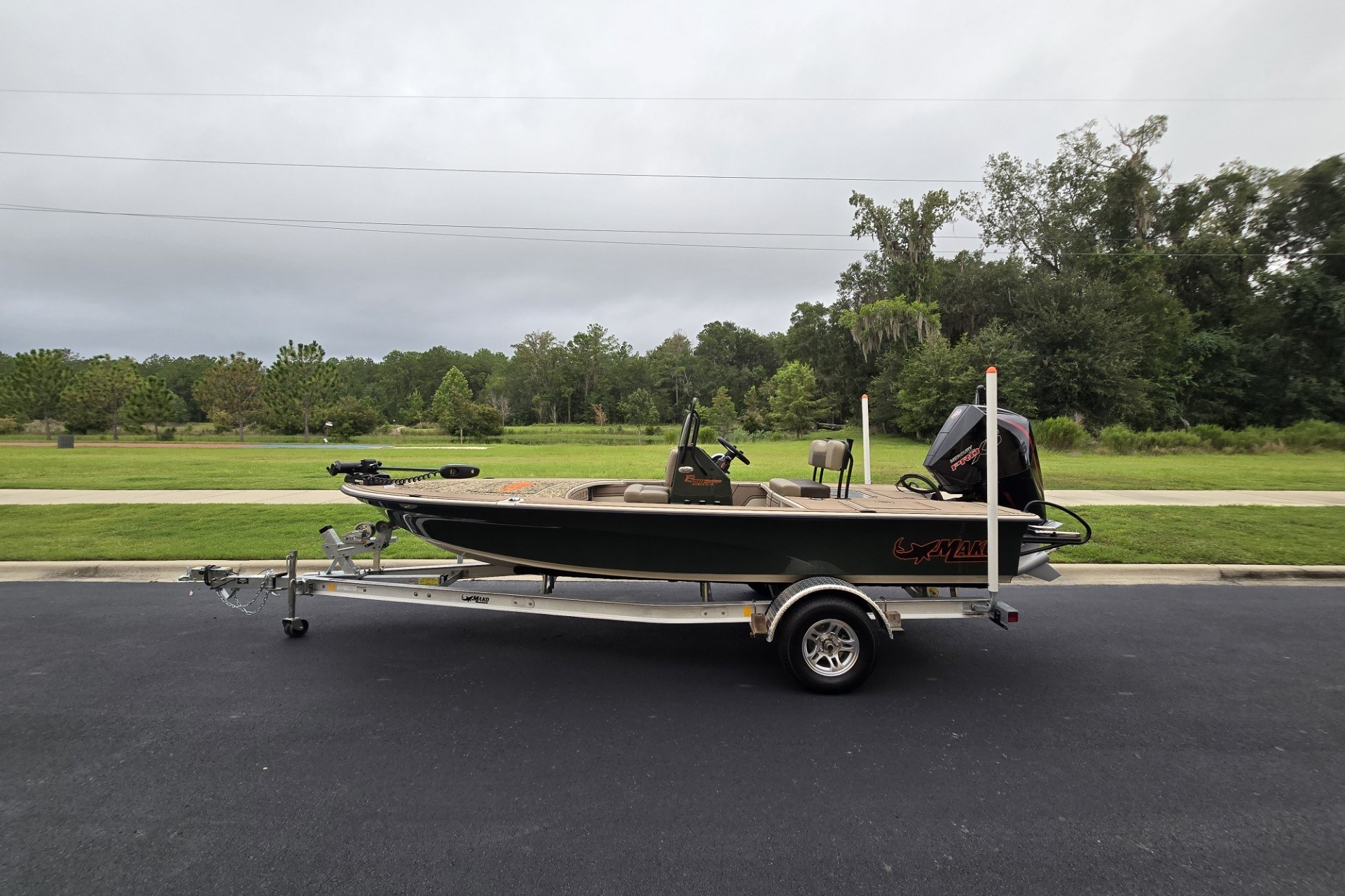  2026 MAKO 18 PRO SKIFF BACKWATER EDITION - $60730.00 at Bass Pro Shops