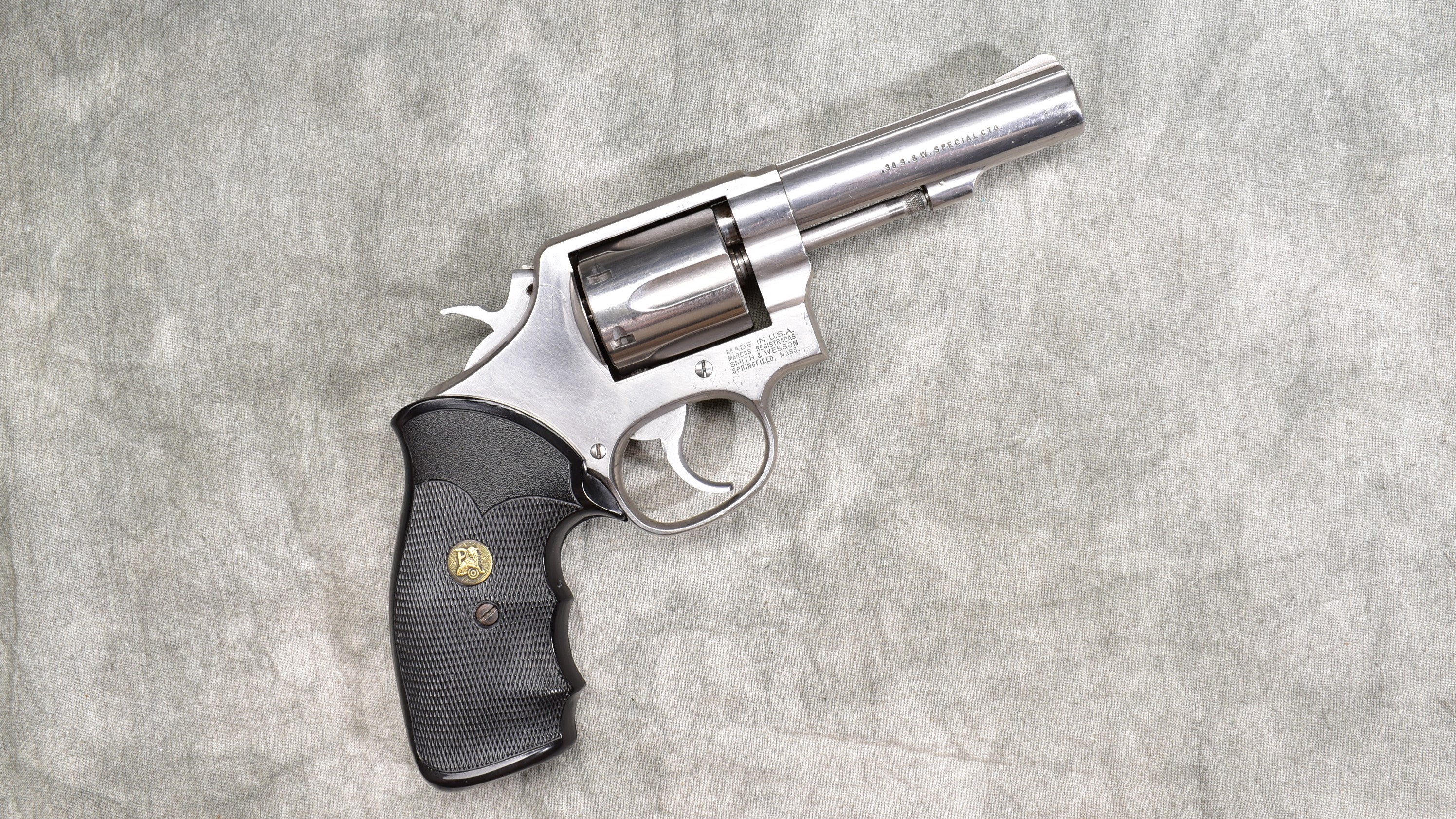 Image of Smith & Wesson ~ 64-5 ~ .38 S&W Special