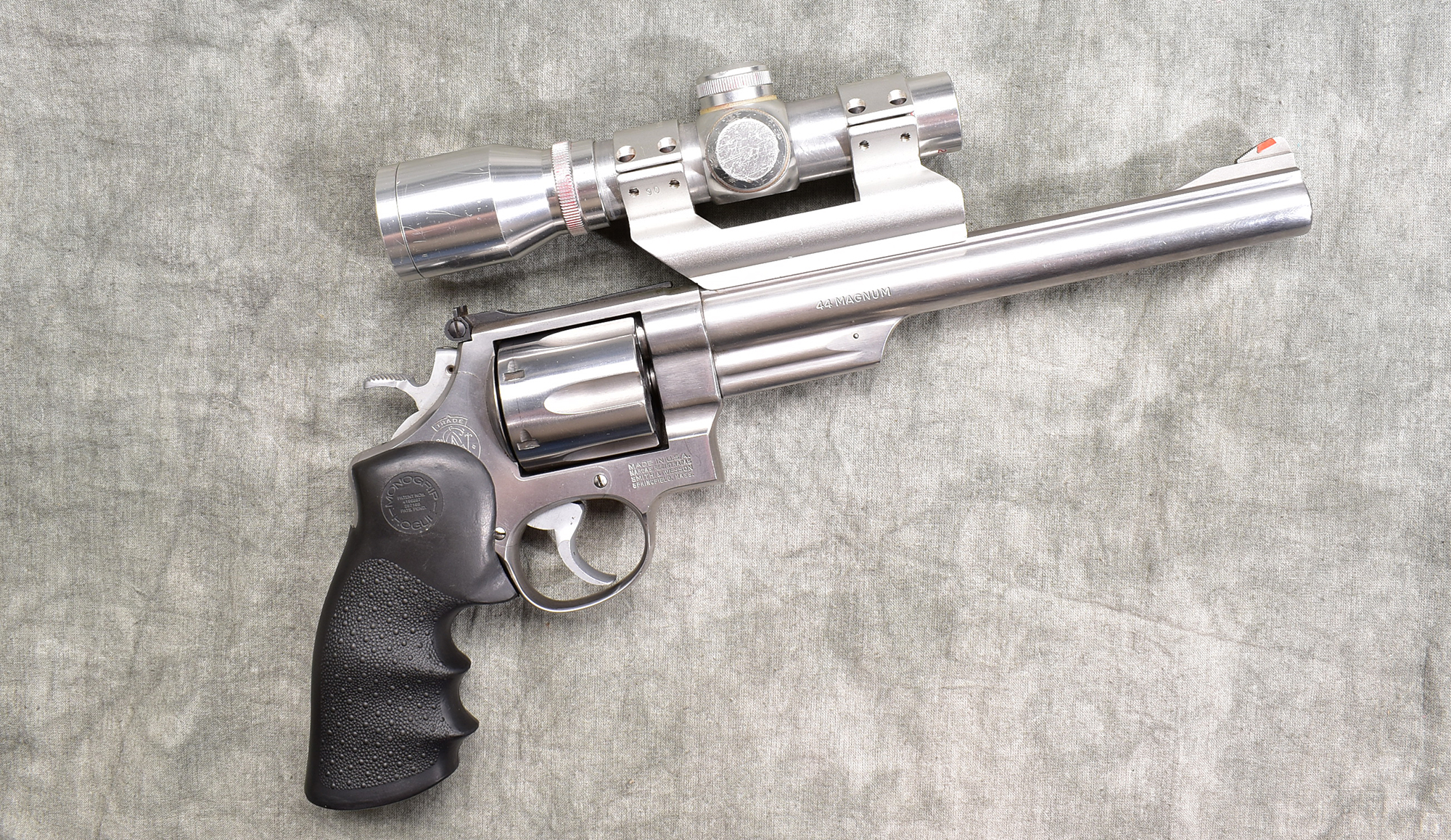 Image of SMITH & WESSON ~ 629-1 ~ .44 MAGNUM