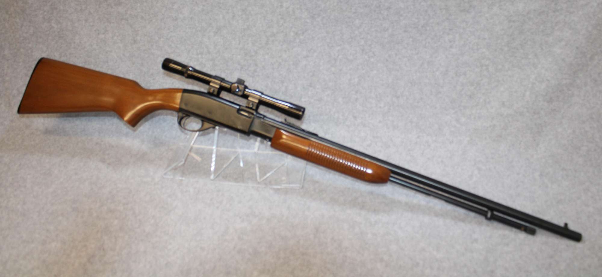 Remington~Fieldmaster 572~.22 S/L/LR - Remington