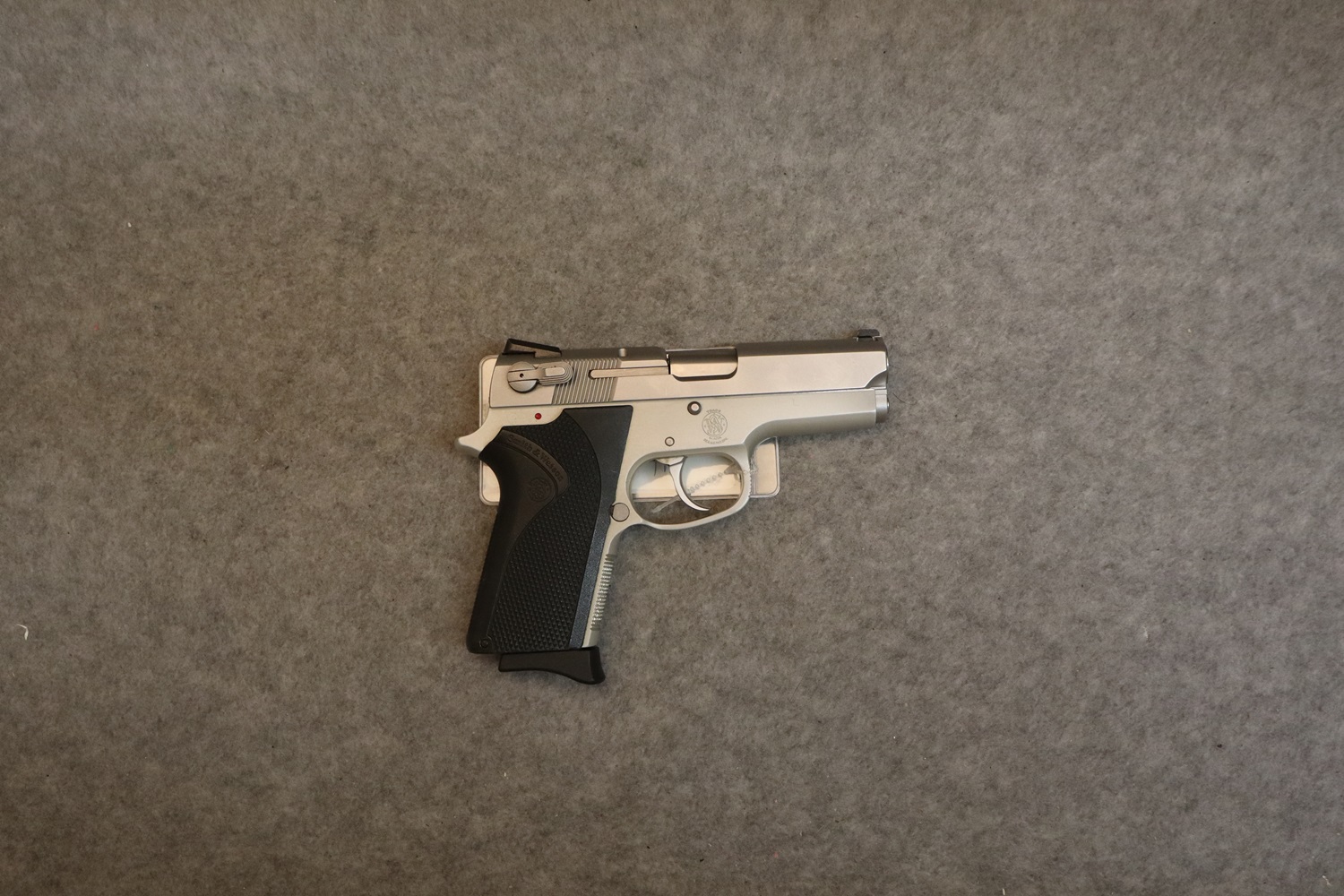 Smith &Wesson ~ 3913 ~ 9mm - Smith & Wesson