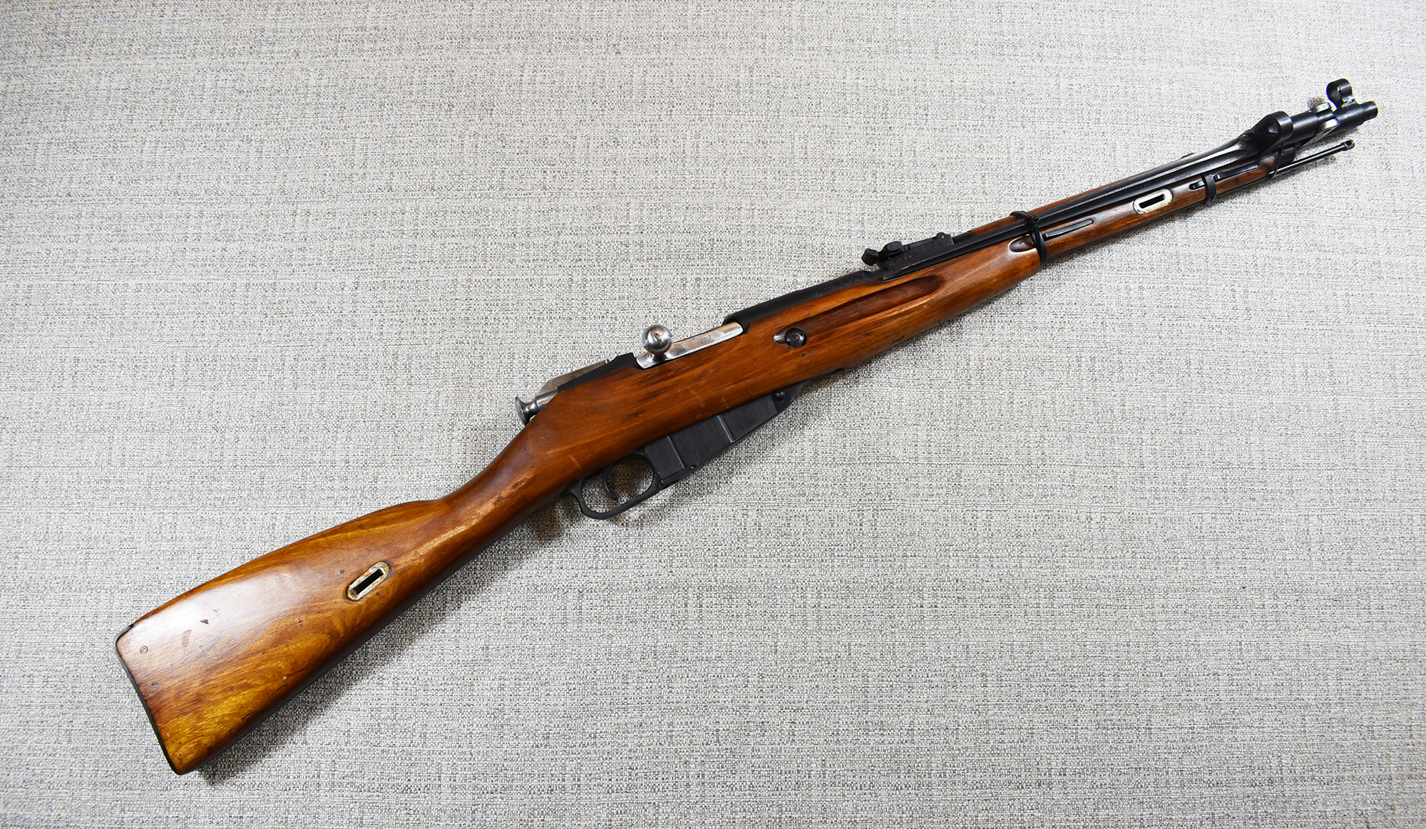 Image of Russian~M44~7.62x54R