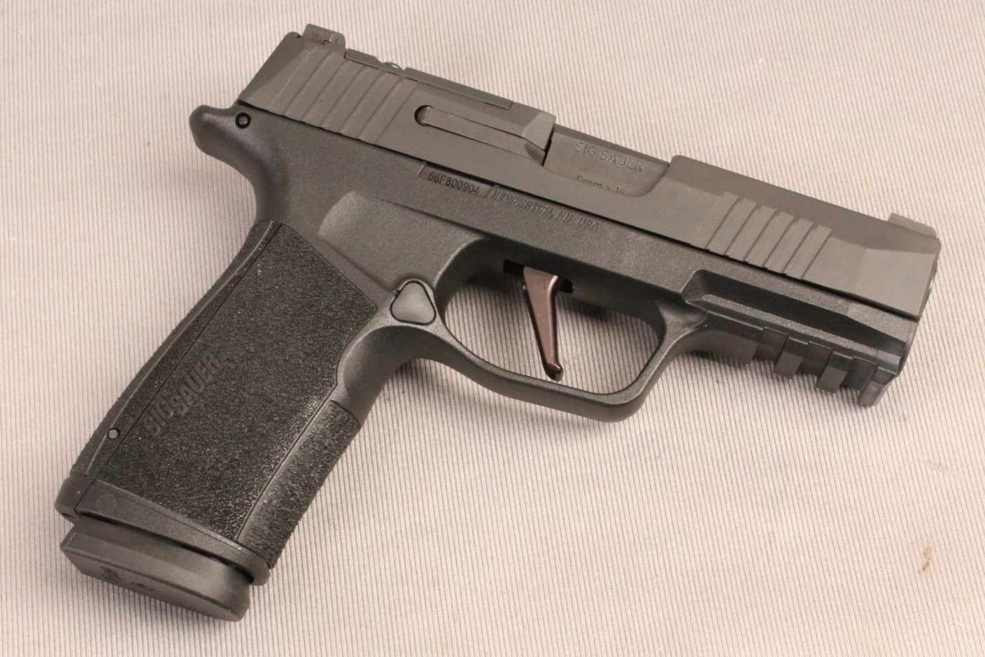 SIG SAUER~P365 X-MACRO~9 LUG - Sig Sauer