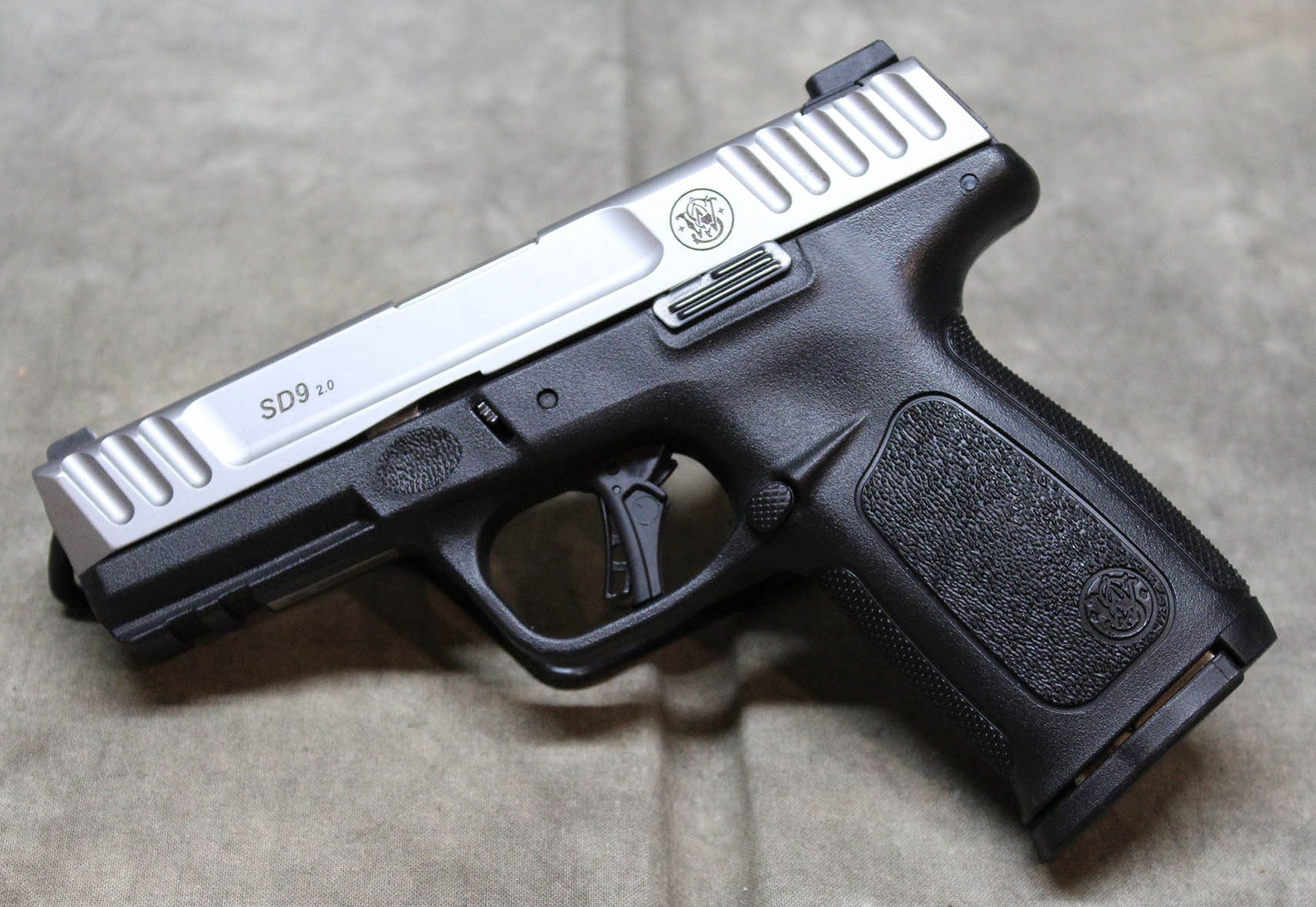 Smith &Wesson ~ SD9 2.0 ~ 9mm - Smith & Wesson