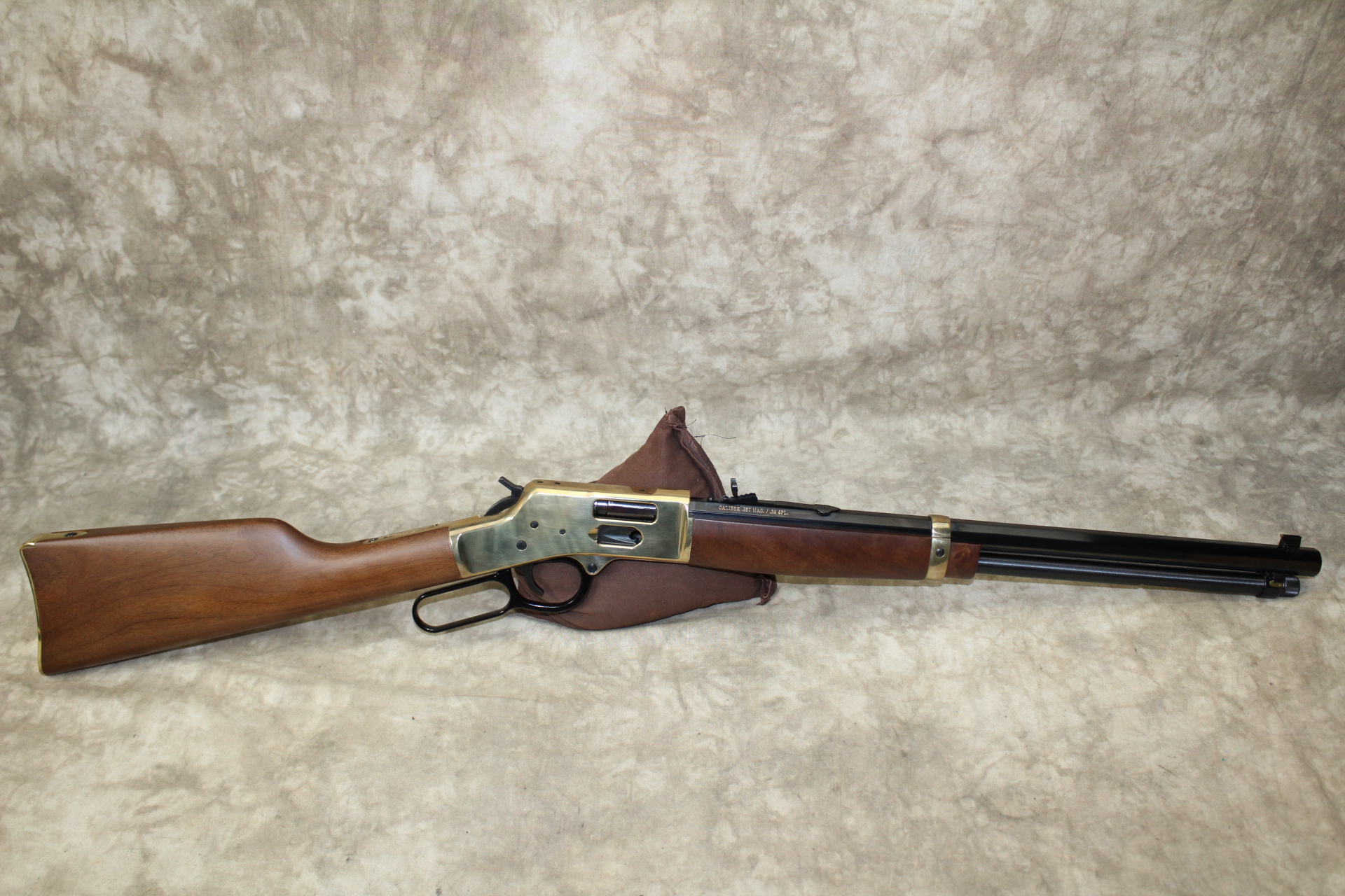 Henry~H006GM~.357 mag/.38 spl - Henry Repeating Arms