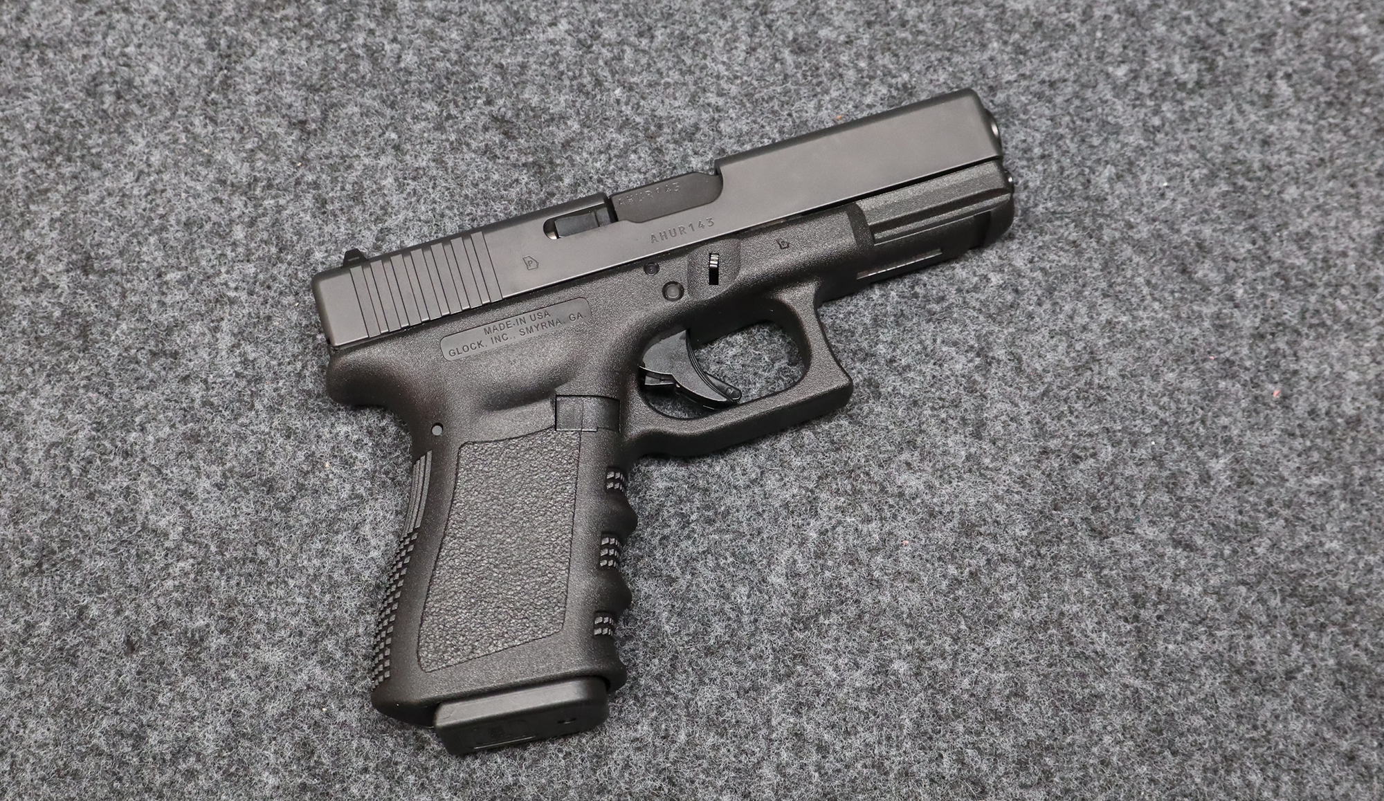 Glock ~ Model 25 ~ .380 Auto (5302452) - Glock