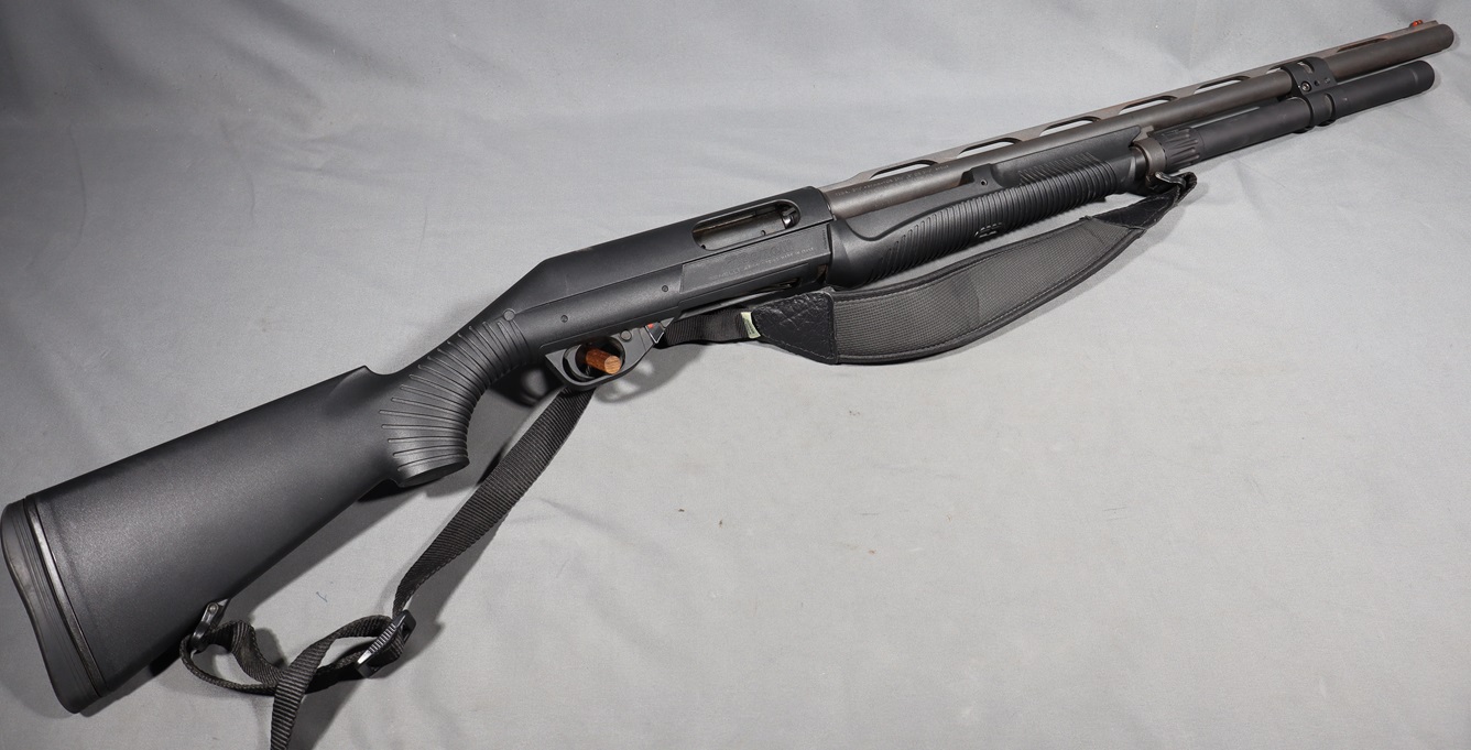 Benelli~Nova~12 Gauge - Benelli