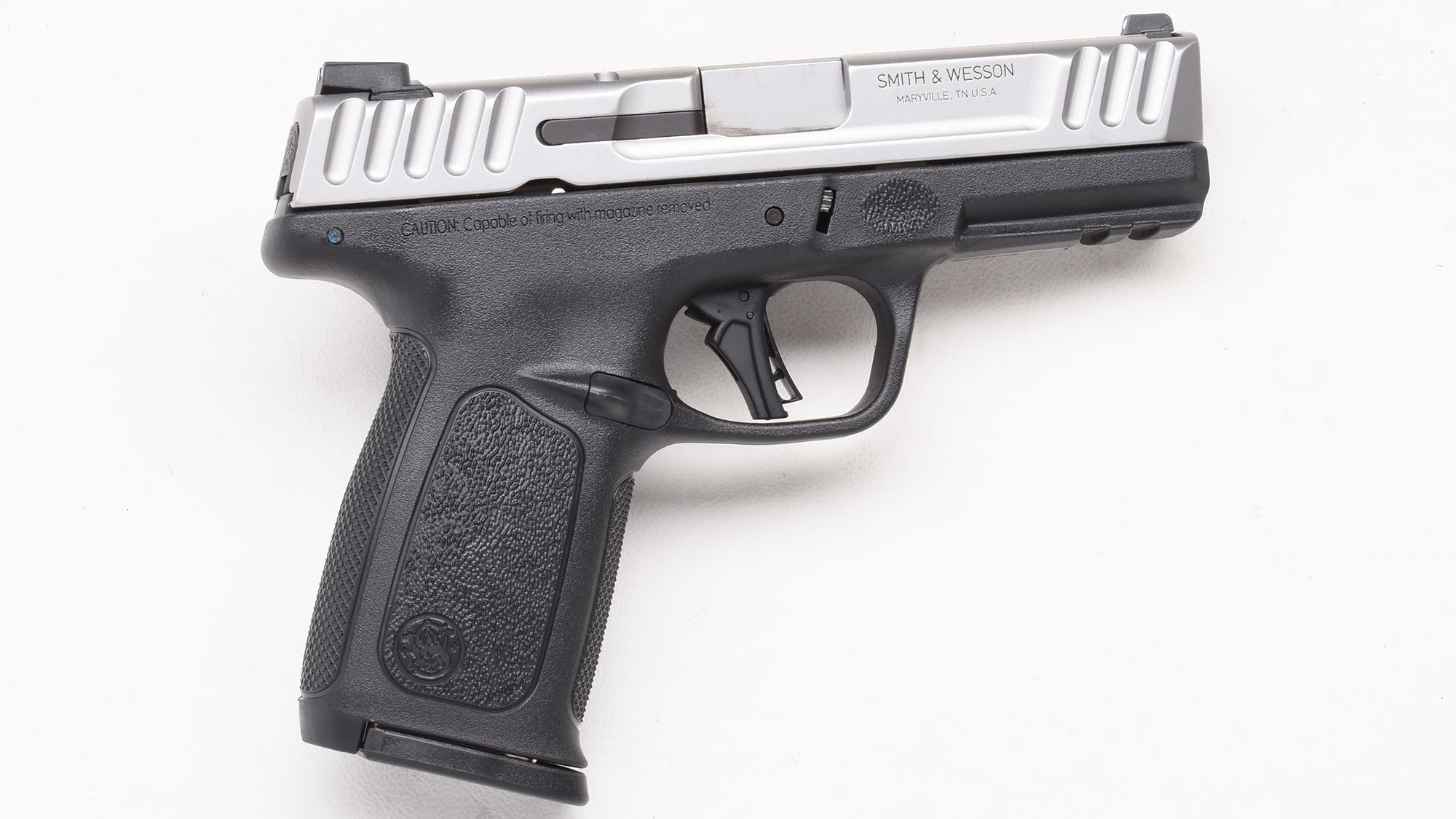 Smith &Wesson ~ SD40 ~ .40 S&ampW - Smith & Wesson