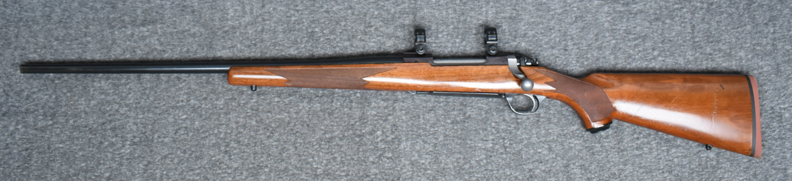 Image of Ruger ~M77 Hawkeye~ 7mm Remington Magnum