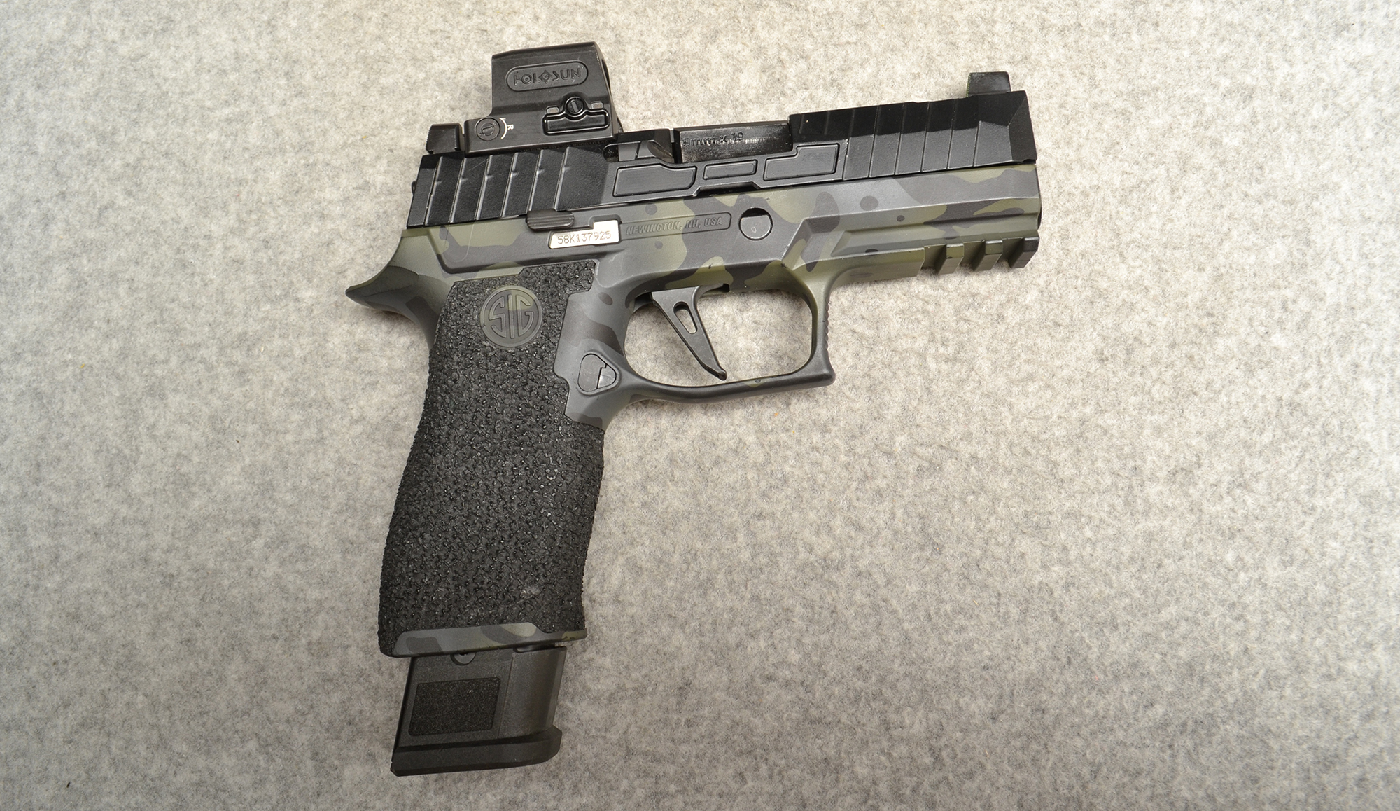 Image of SIG Sauer ~ Executive Elite ~ 9mm Luger