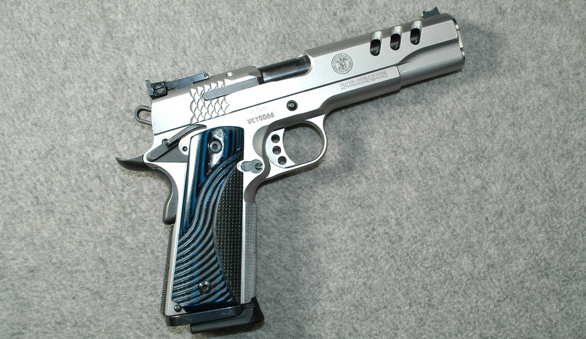 Image of Smith & Wesson ~ Performance Center 1911 ~ .45 ACP