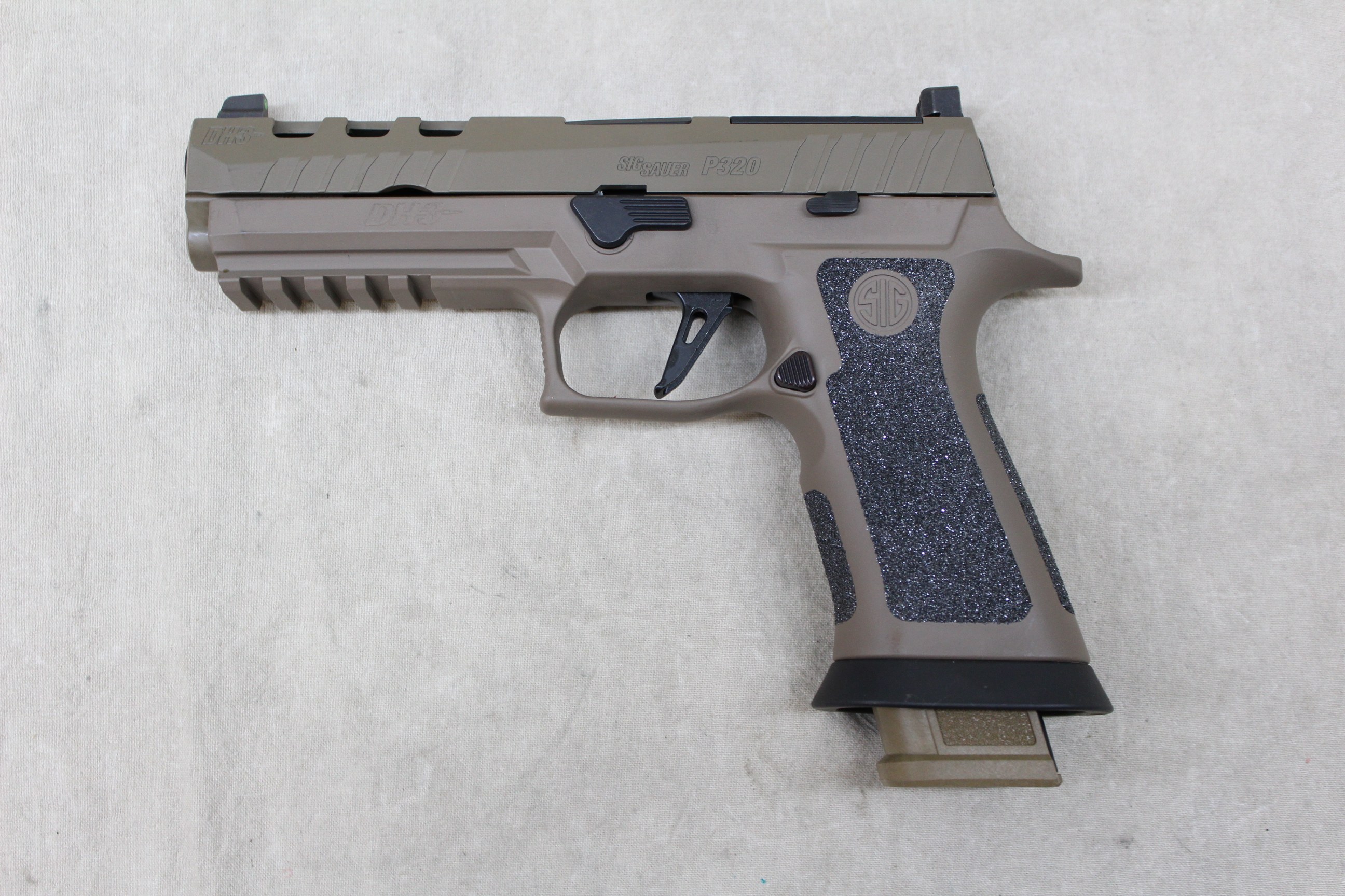 SIG Sauer P320 ~ 9mm Luger ~ - Sig Sauer