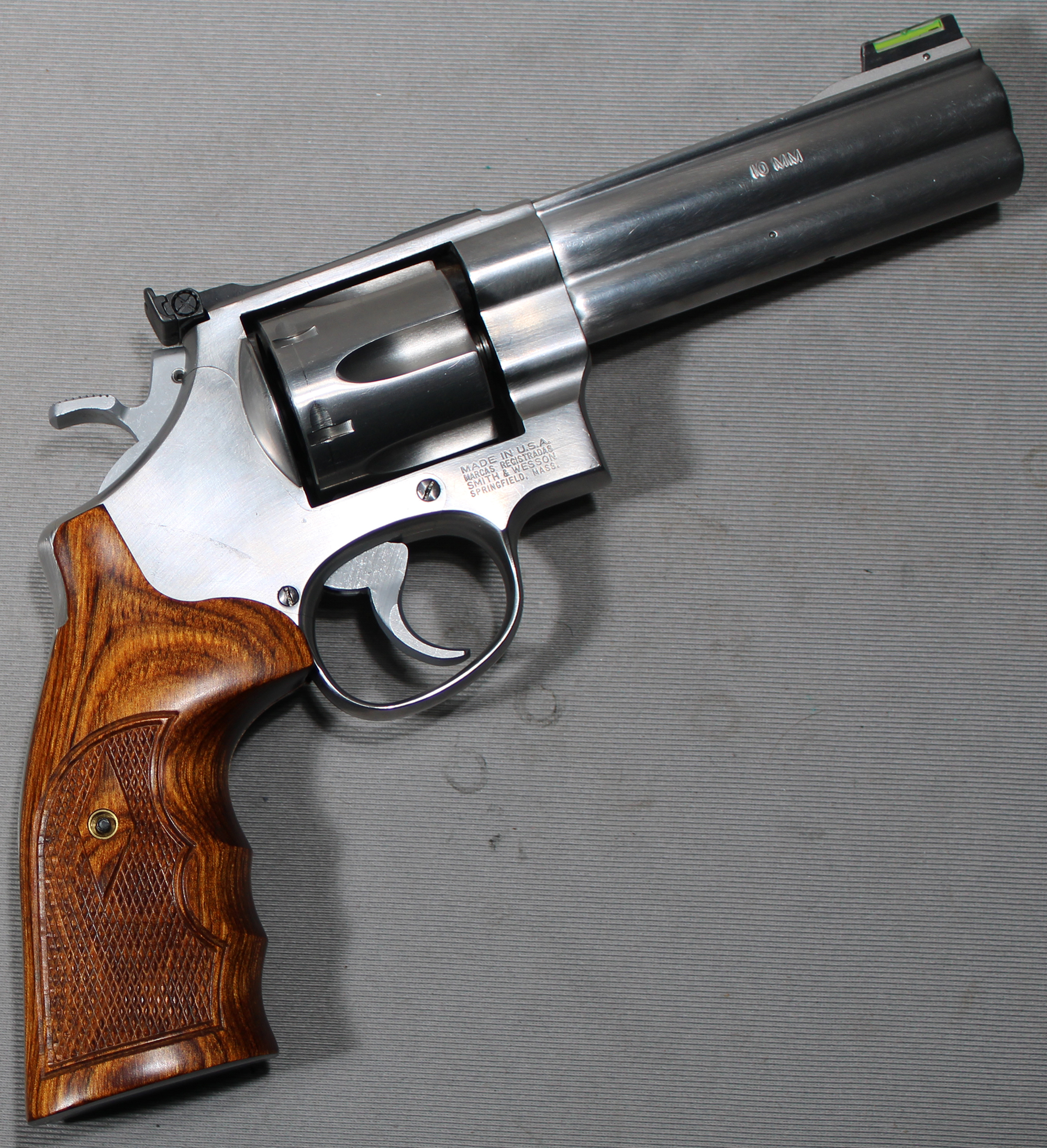 Image of Smith & Wesson ~ Model 610 ~ 10mm Auto