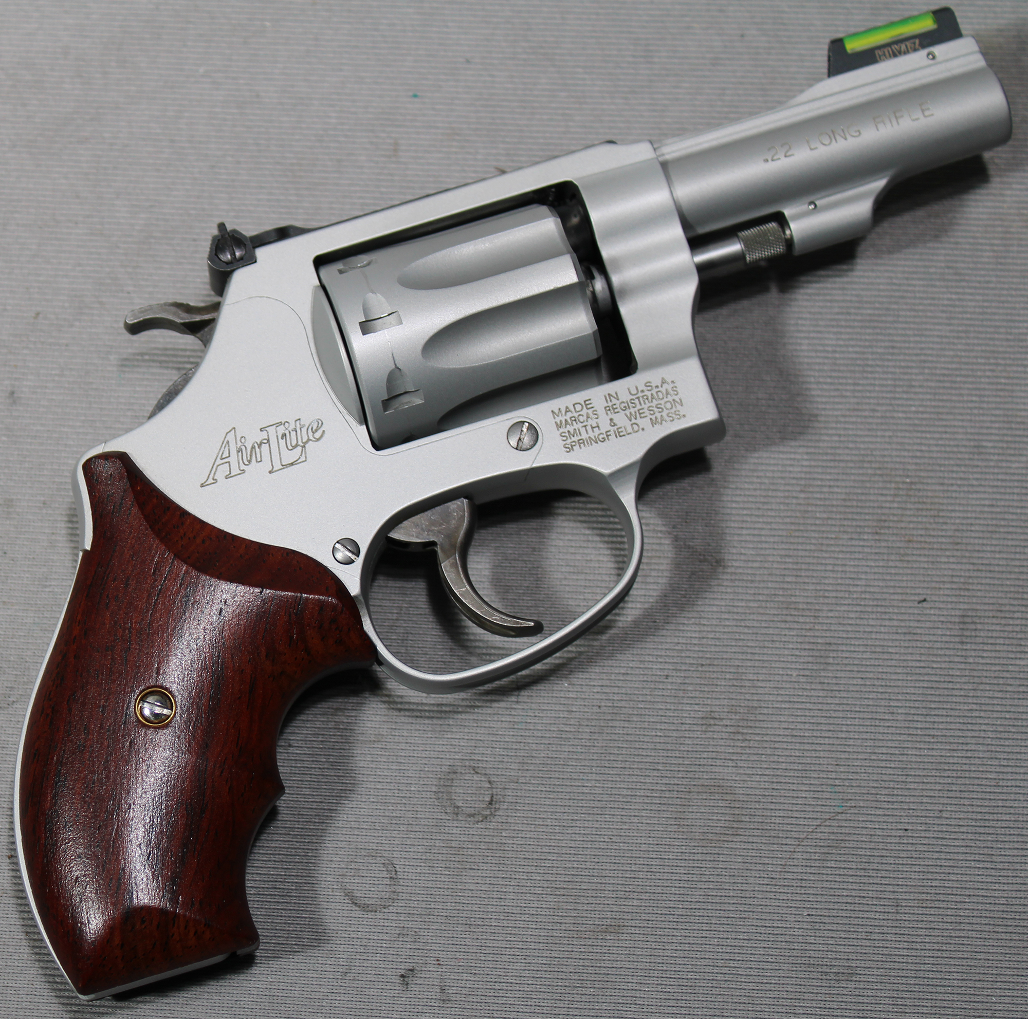 Image of Smith & Wesson ~ Model 317-1 Air-Lite ~ .22 Long Rifle